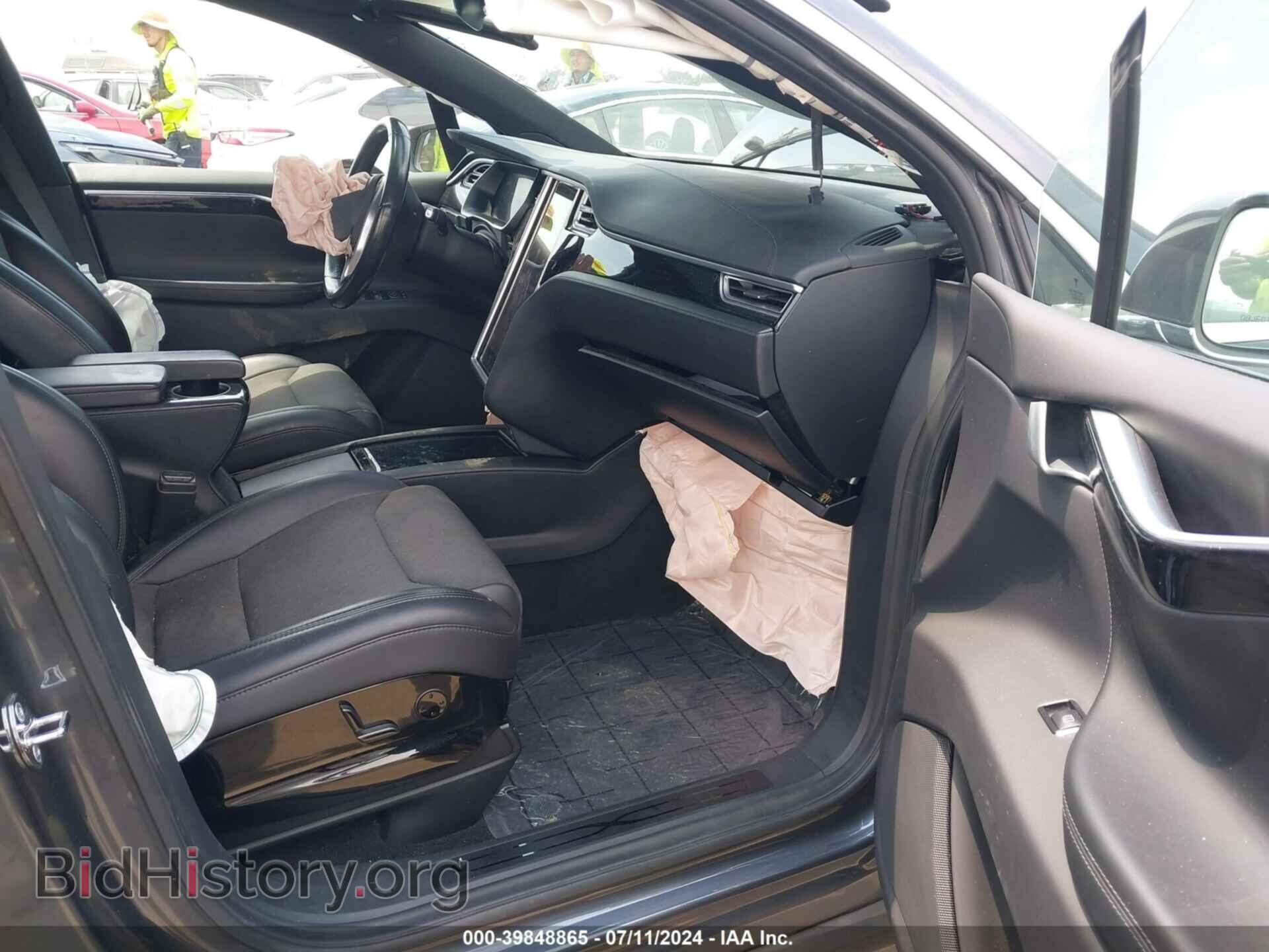 2017 TESLA MODEL X - VIN: 5YJXCDE28HF041321 - Photo 5