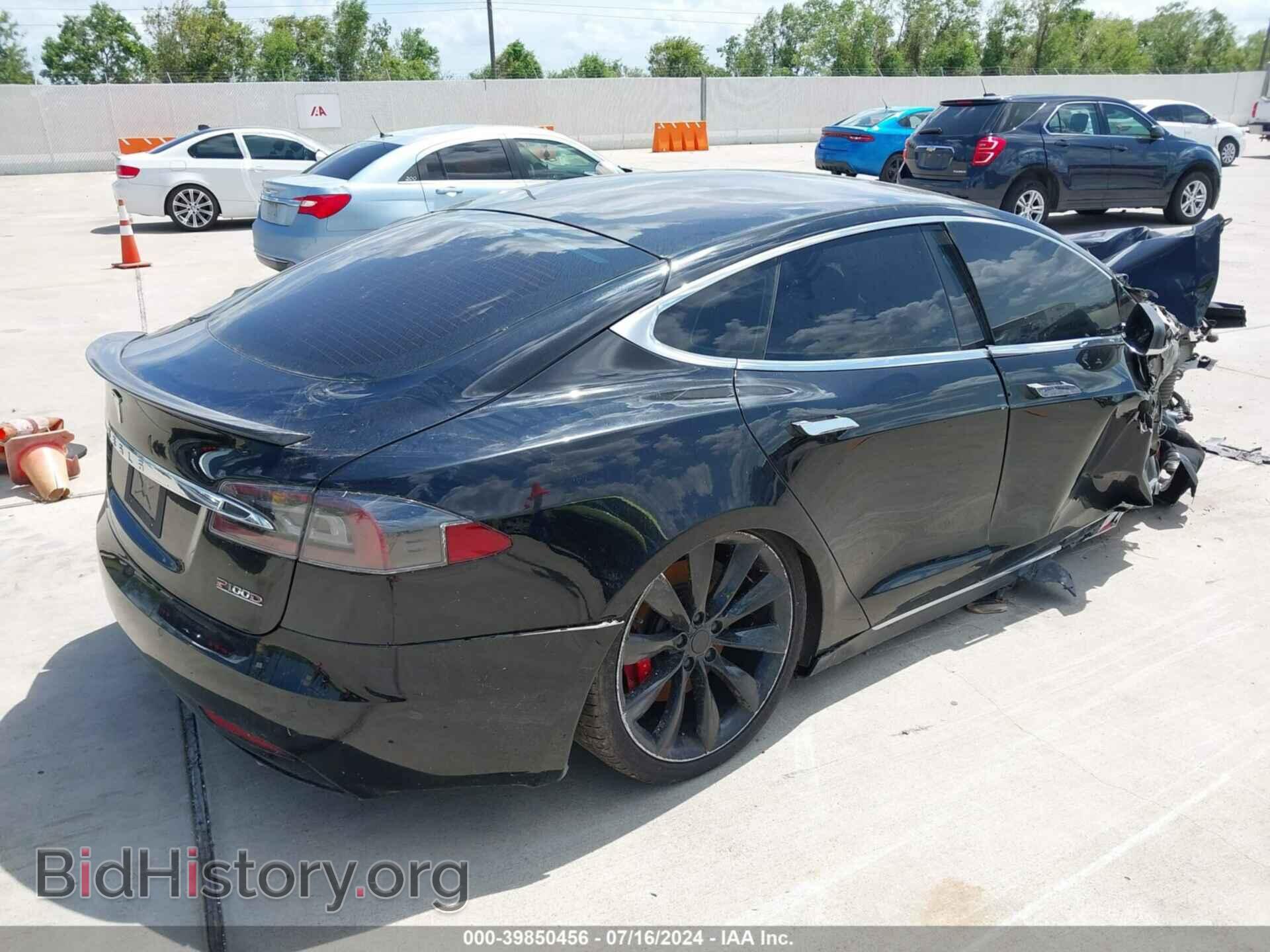 2017 TESLA MODEL S - VIN: 5YJSA1E48HF200158 - Photo 4