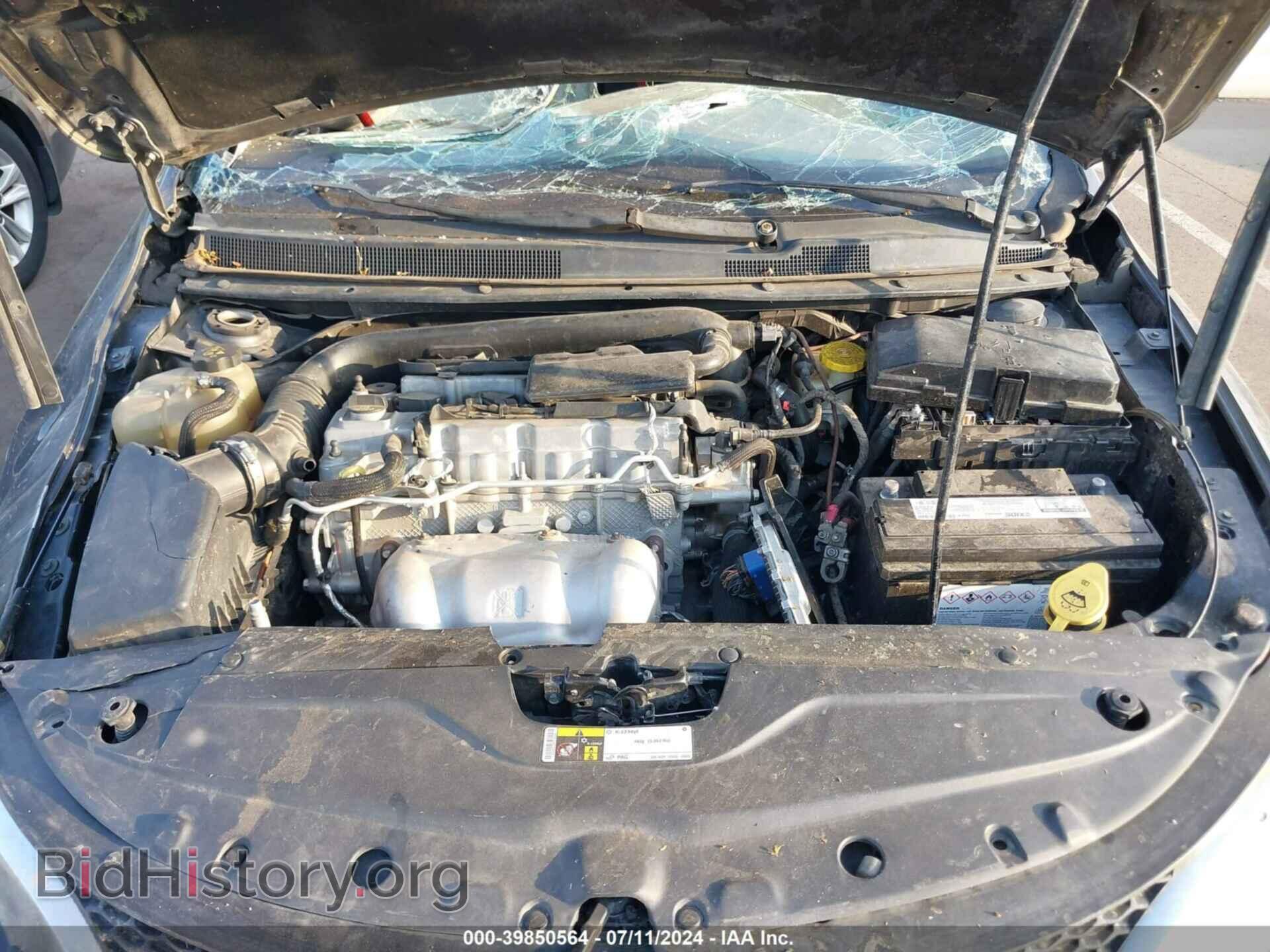 2015 CHRYSLER 200 - VIN: 1C3CCCCB8FN670804 - Фото 10