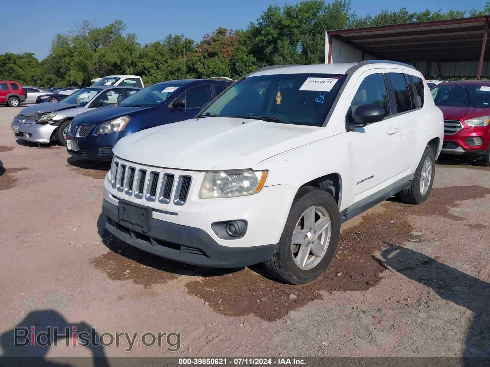 2011 JEEP COMPASS - VIN: 1J4NF1FB2BD251630 - Photo 2