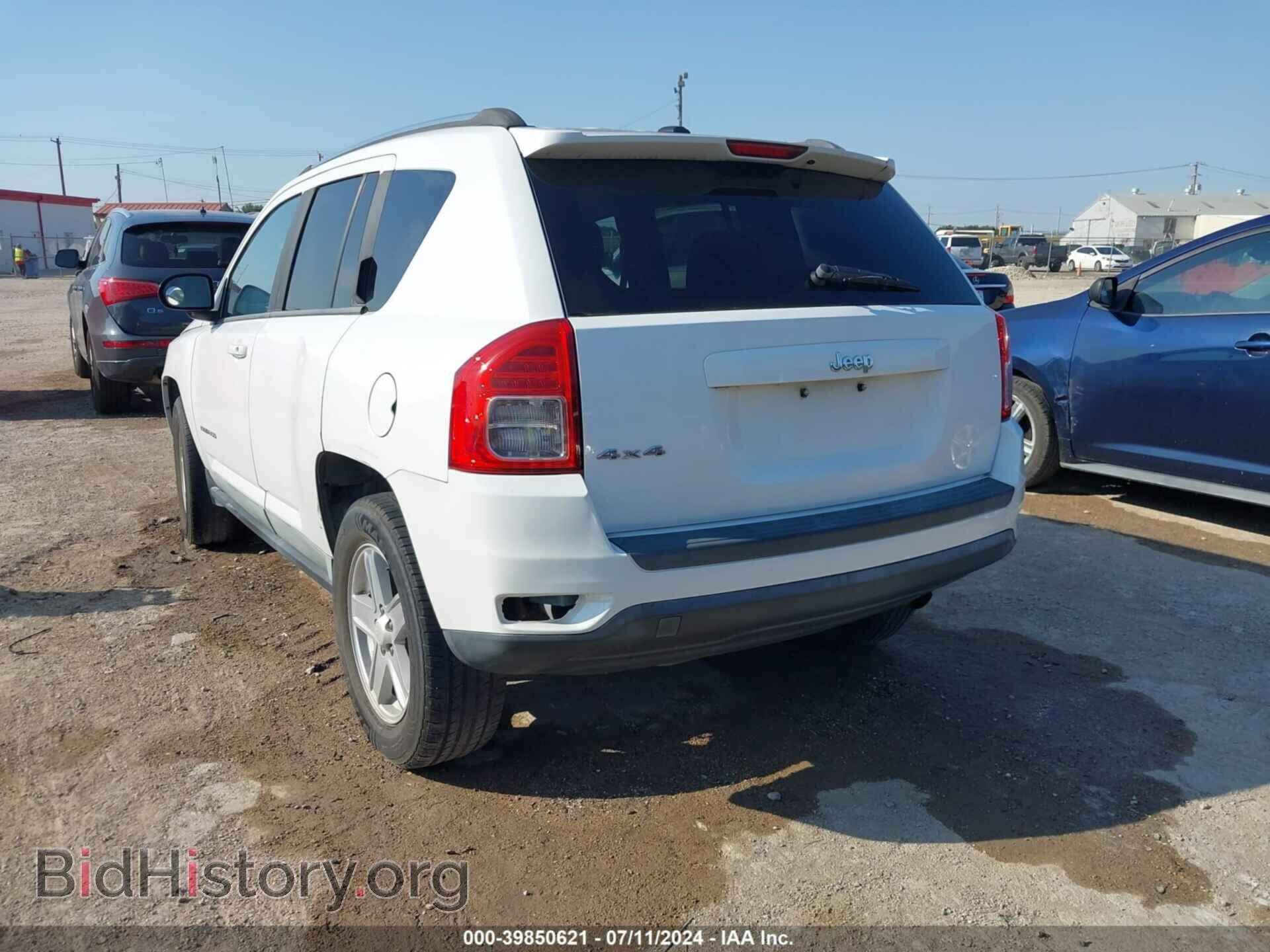 2011 JEEP COMPASS - VIN: 1J4NF1FB2BD251630 - Photo 3