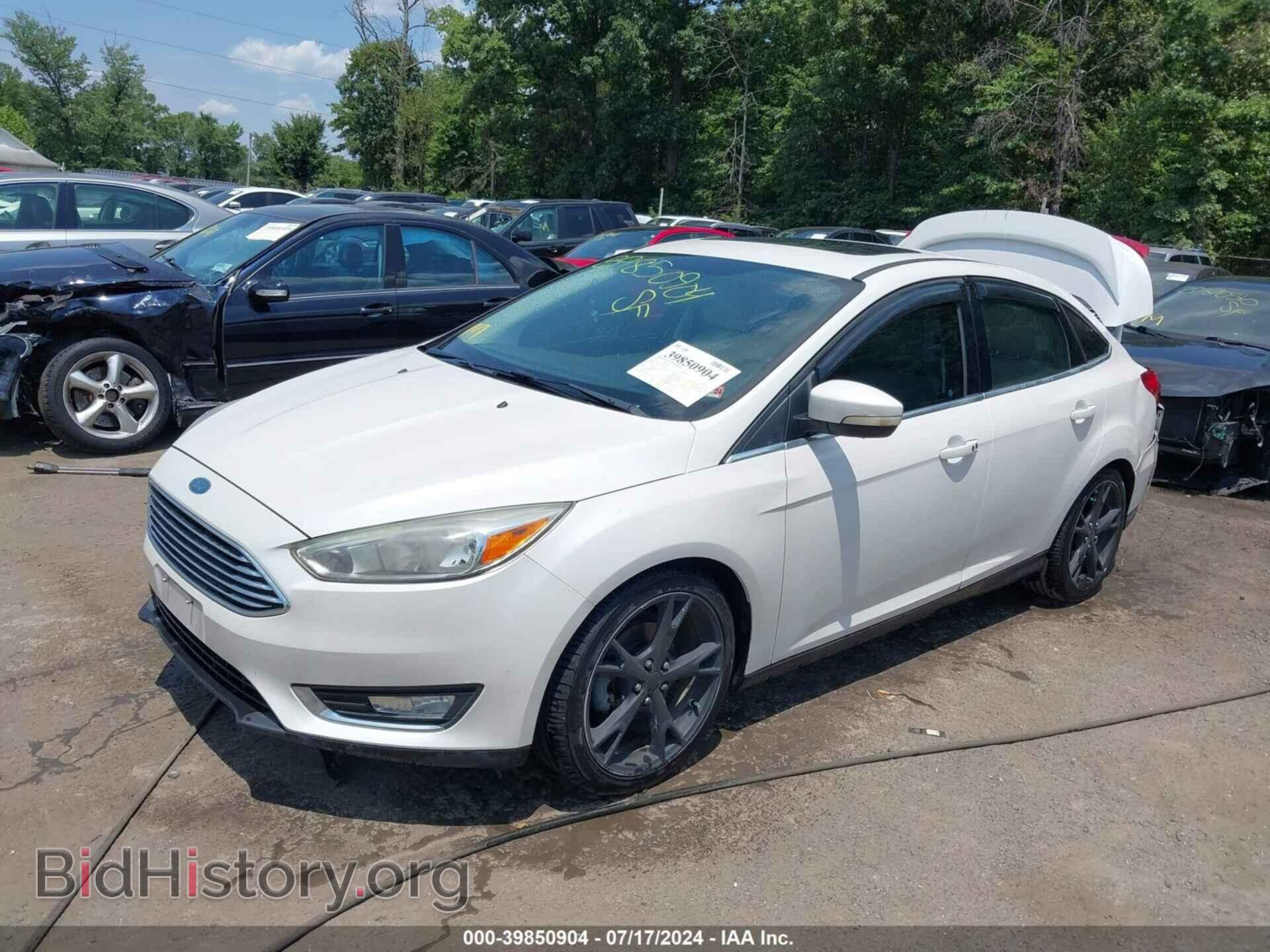 2016 FORD FOCUS - VIN: 1FADP3J27GL207143 - Фото 2