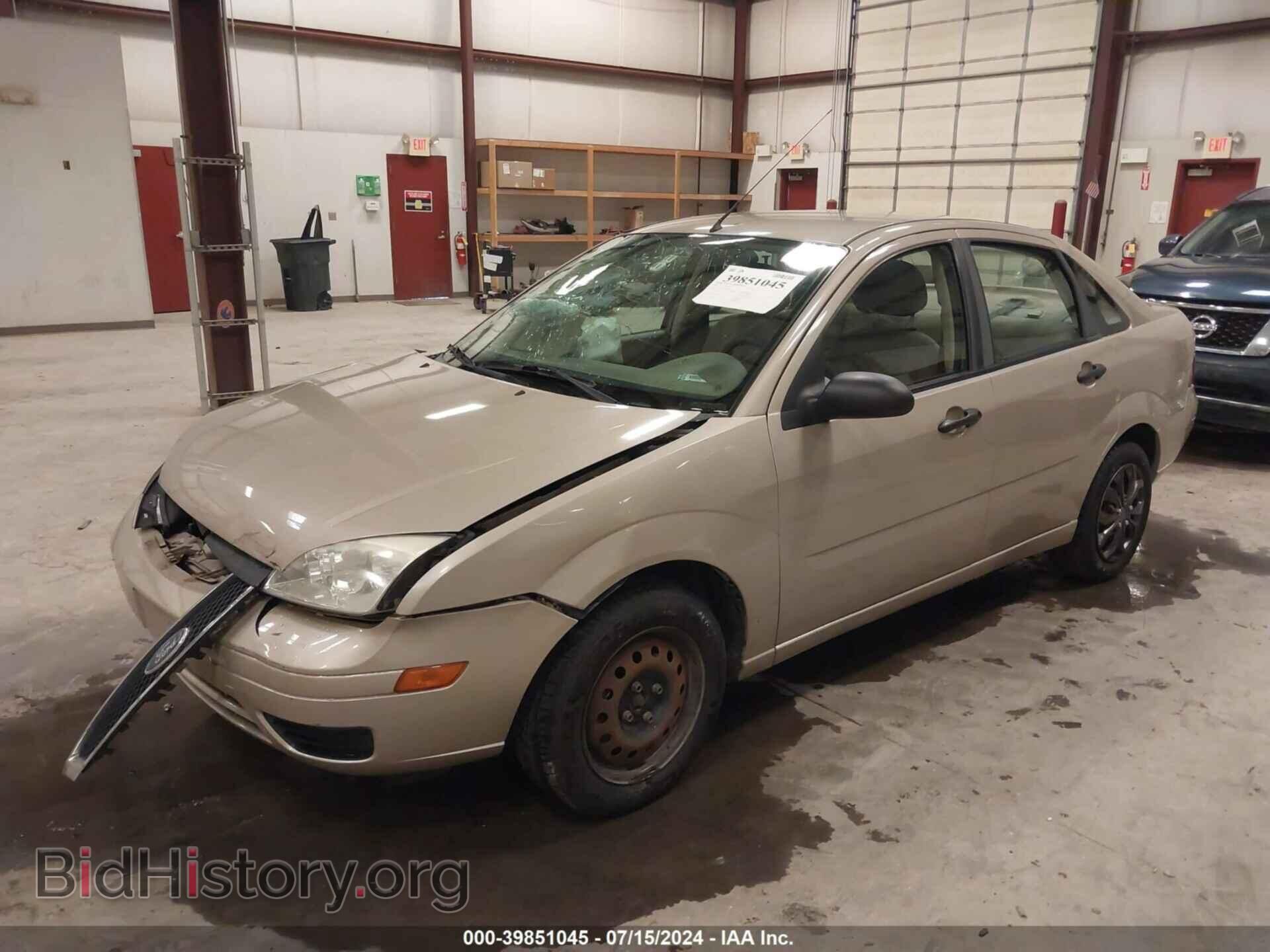 2007 FORD FOCUS - VIN: 1FAFP34N87W190236 - Фото 2