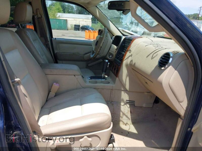 2006 Ford EXPLORER (VIN 1FMEU74E26UB09078) — photo 5 of 17