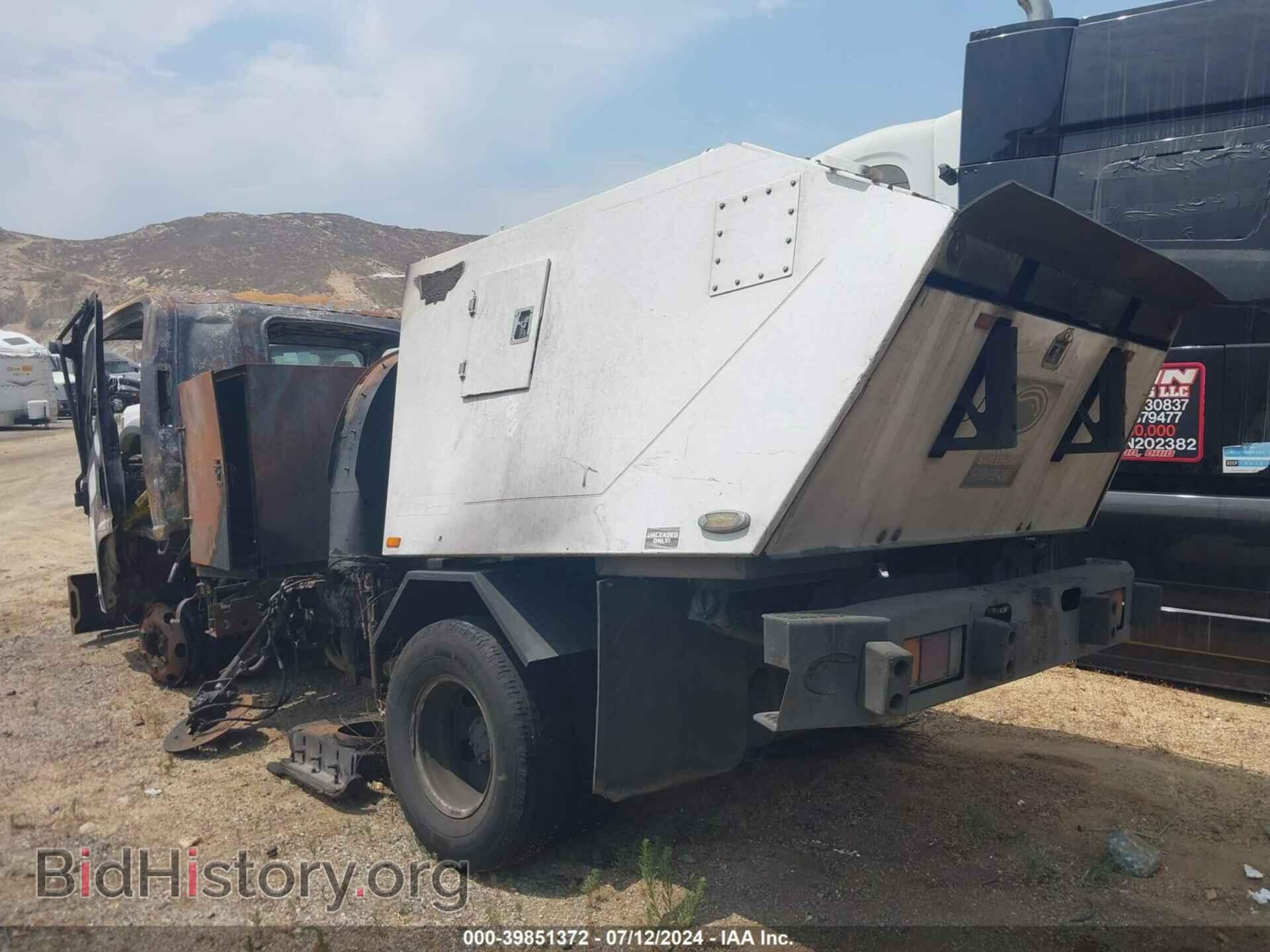 2013 ISUZU NPR - VIN: 54DB4W1C6DS801966 - Photo 3
