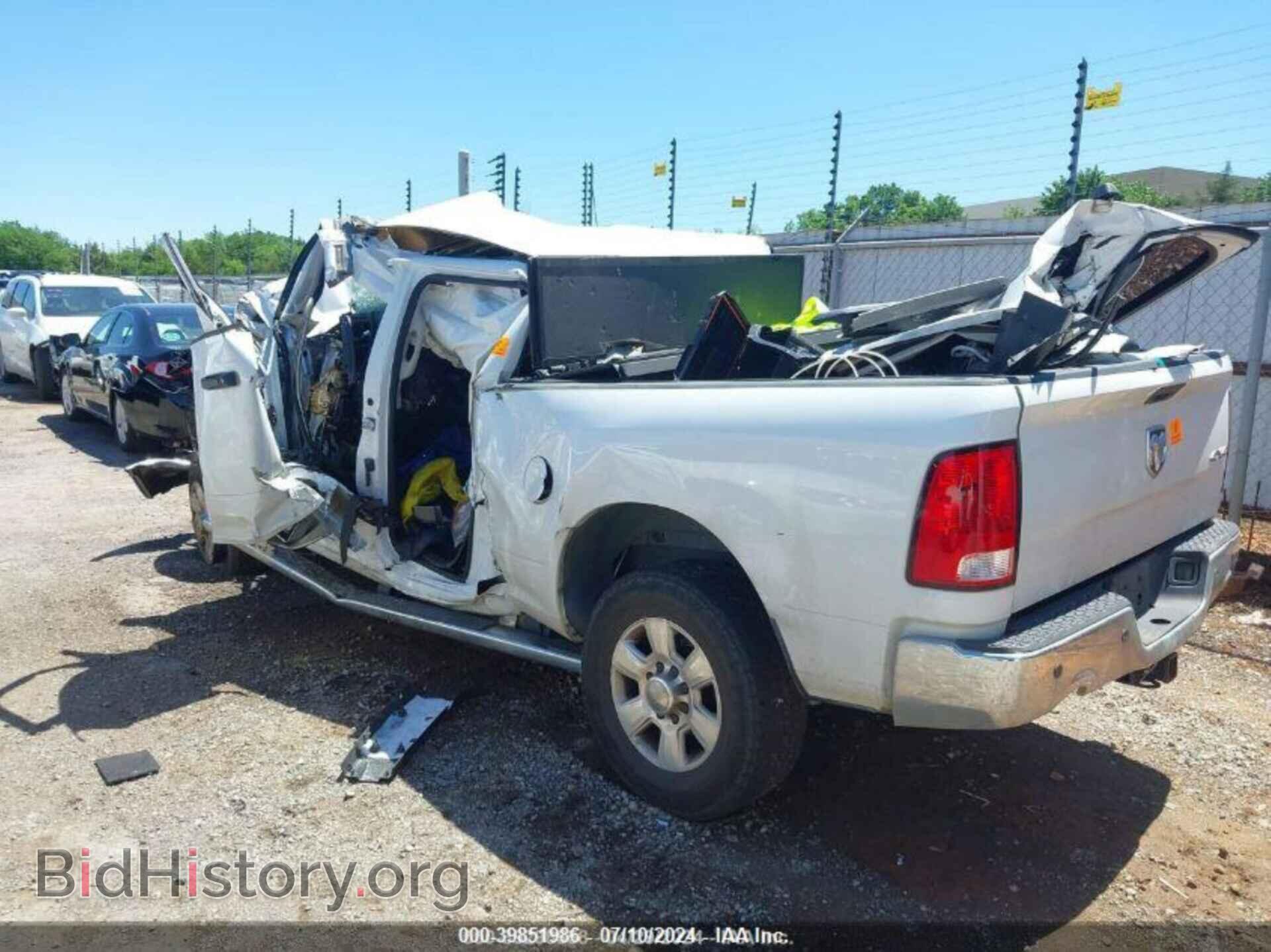2017 RAM 2500 - VIN: 3C6UR5CJ2HG559072 - Фото 3