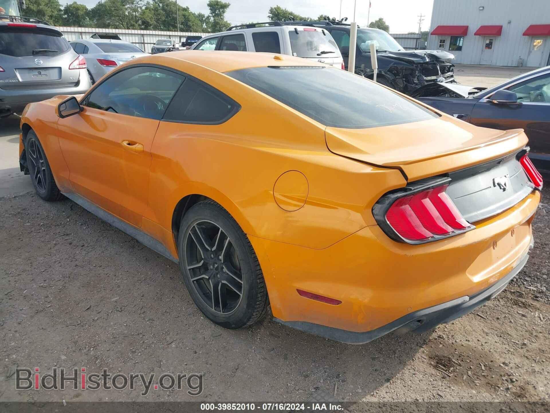 2018 FORD MUSTANG - VIN: 1FA6P8TH2J5181506 - Фото 3