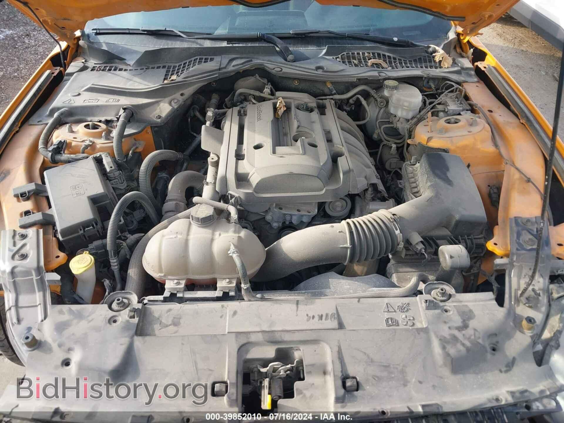 2018 FORD MUSTANG - VIN: 1FA6P8TH2J5181506 - Фото 10