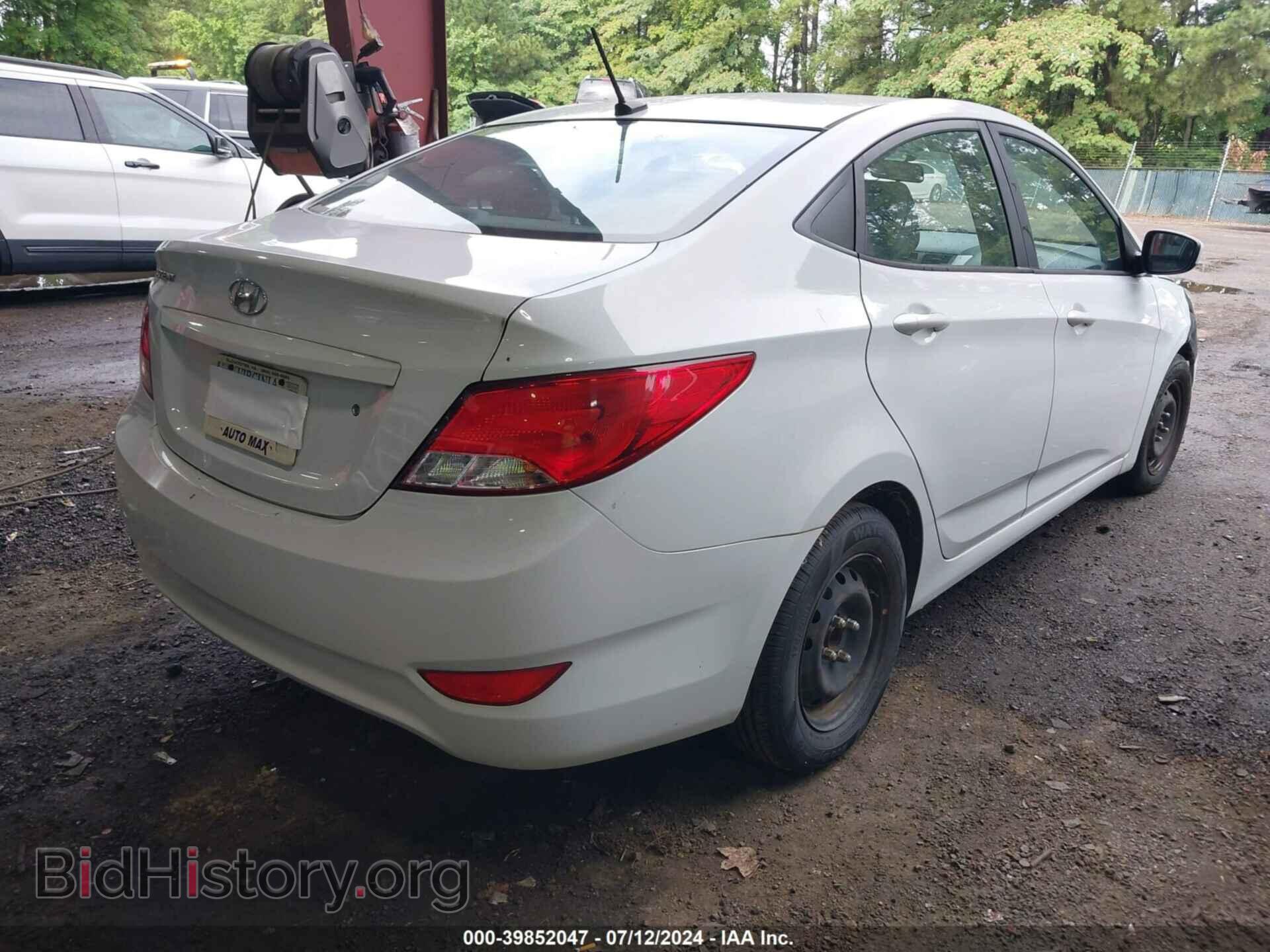 2017 HYUNDAI ACCENT - VIN: KMHCT4AE0HU367325 - Фото 4