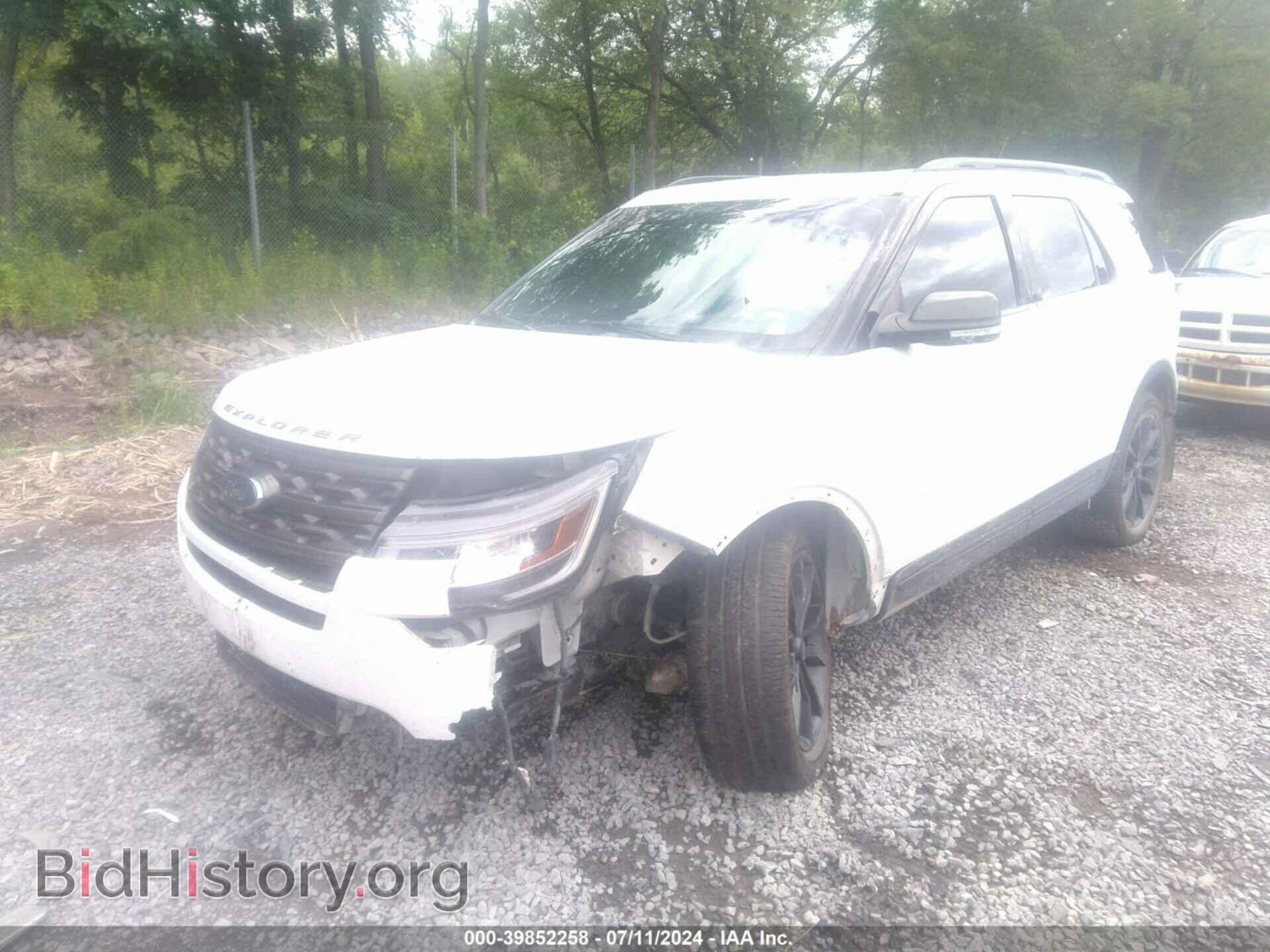 2018 FORD EXPLORER - VIN: 1FM5K8D86JGA75658 - Photo 2