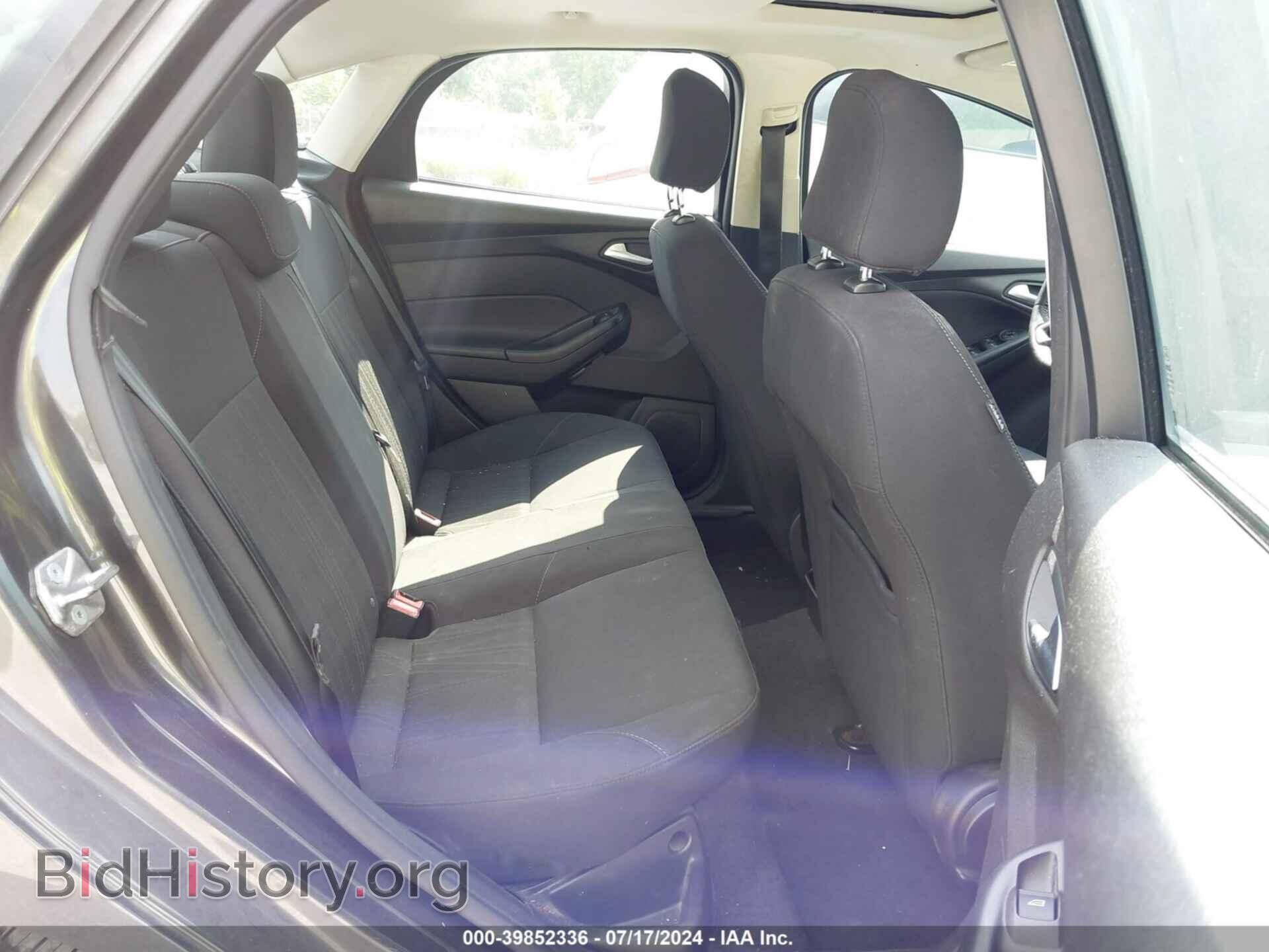 2016 FORD FOCUS - VIN: 1FADP3F22GL247946 - Photo 8