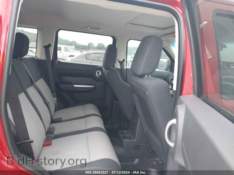 2007 Dodge NITRO (VIN 1D8GU58647W607231) — фото 8 из 15