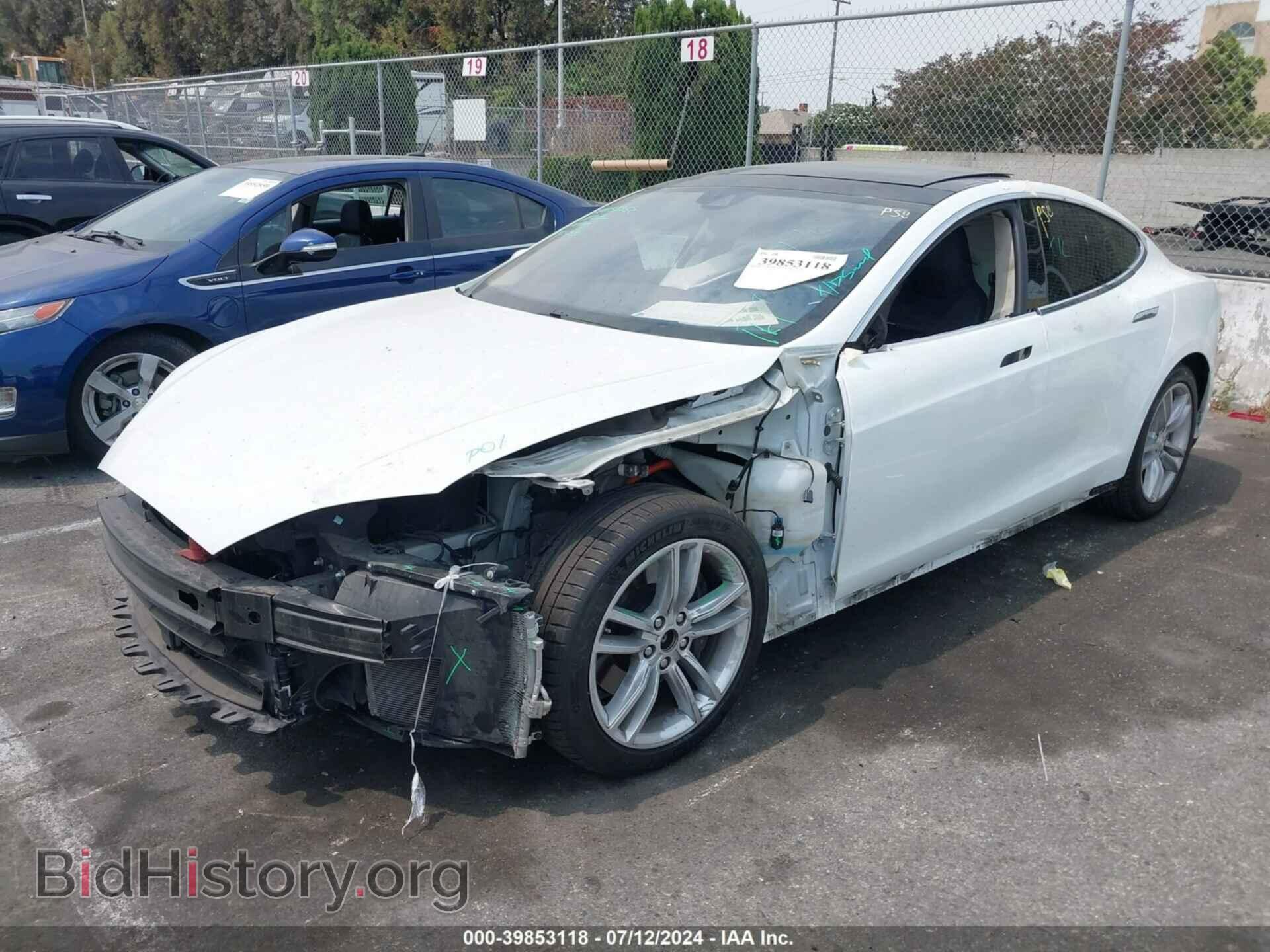 2015 TESLA MODEL S - VIN: 5YJSA1S29FF086042 - Photo 2