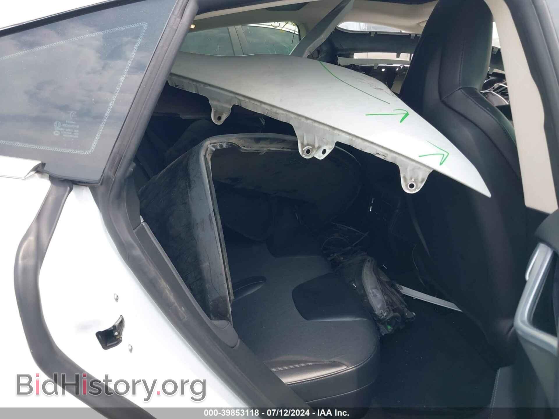 2015 TESLA MODEL S - VIN: 5YJSA1S29FF086042 - Photo 8