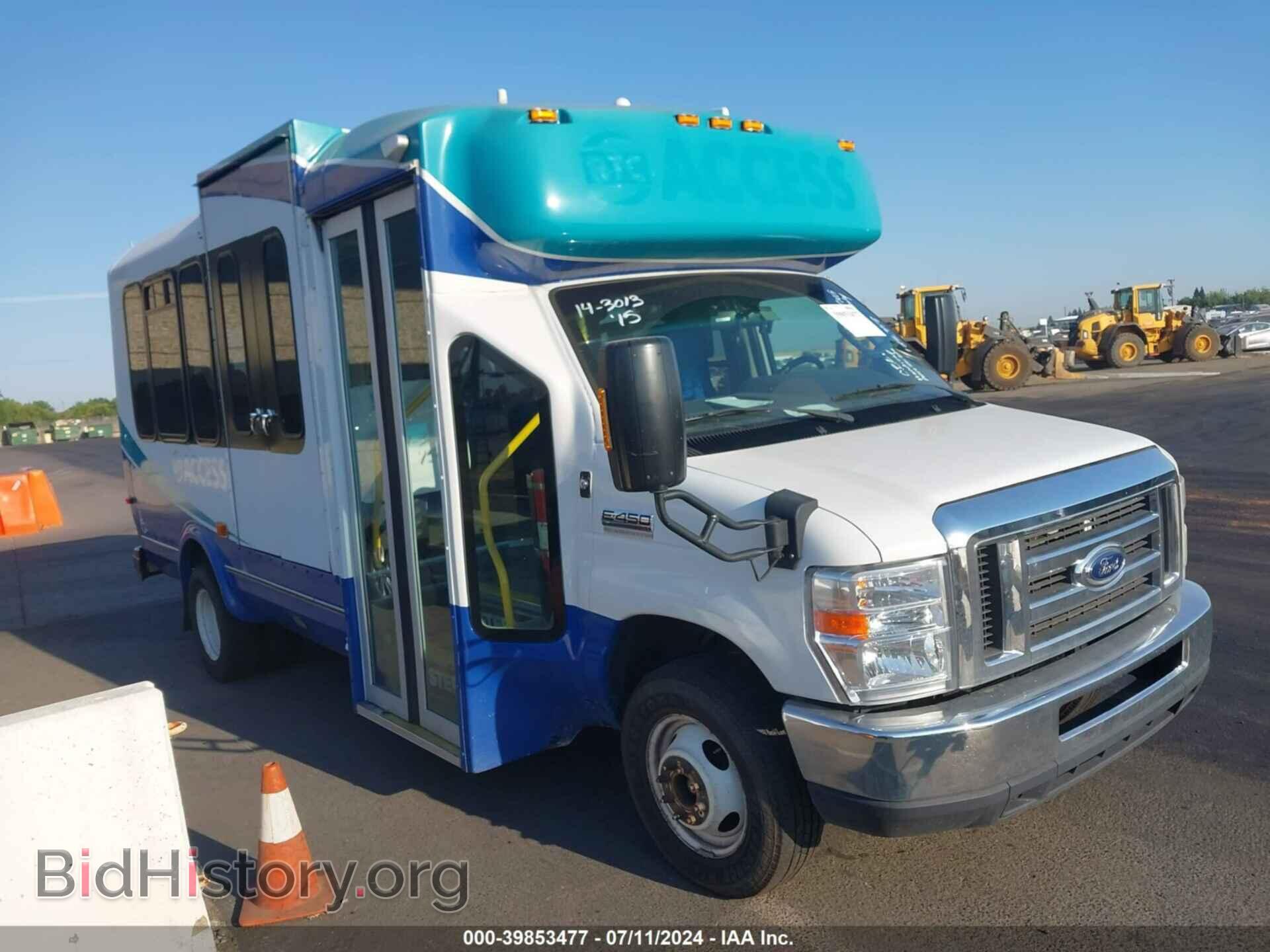 Photo 1FDFE4FS2FDA34837 - FORD E-450 CUTAWAY 2015