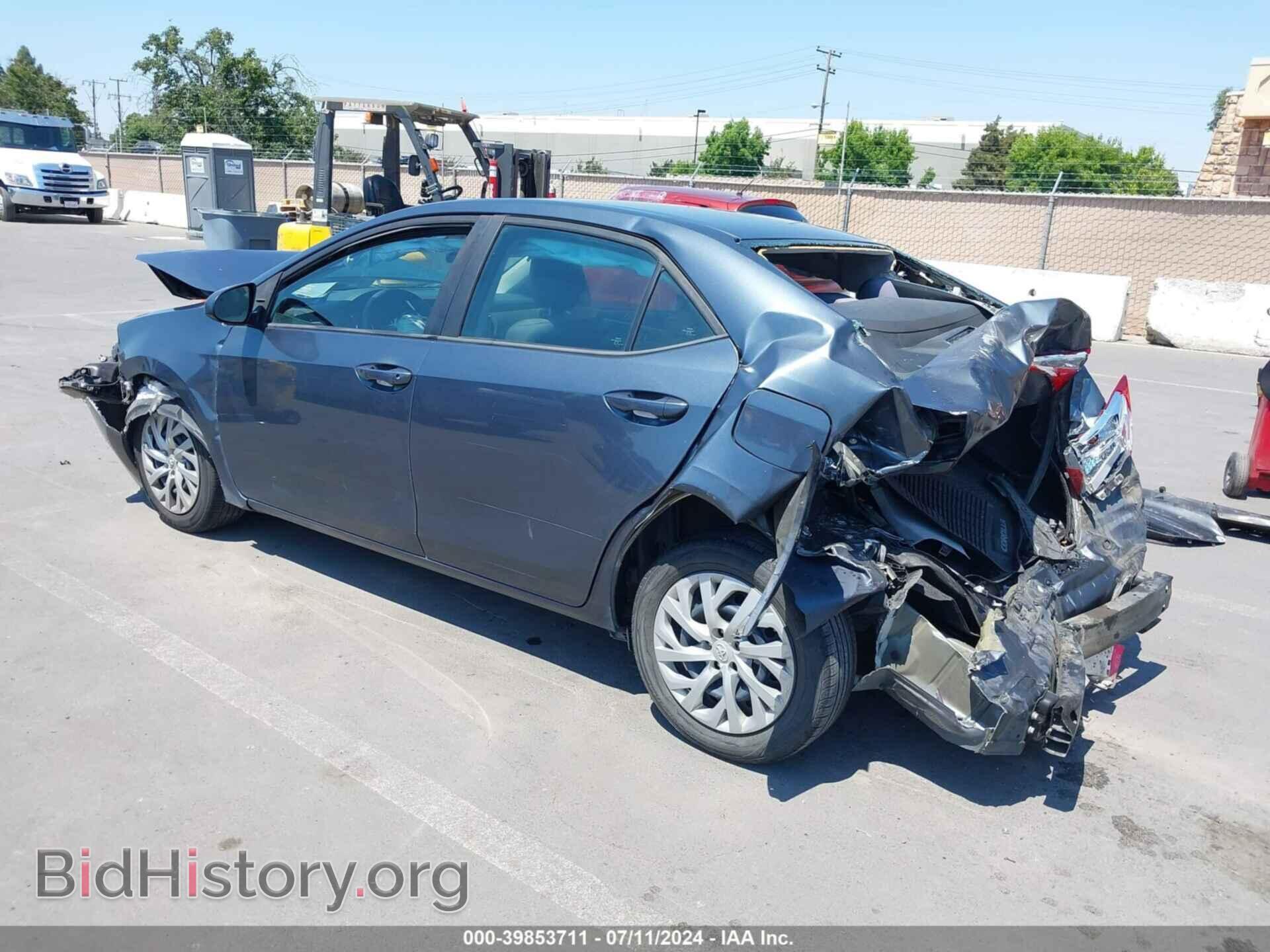 2017 TOYOTA COROLLA - VIN: 2T1BURHEXHC807046 - Фото 3