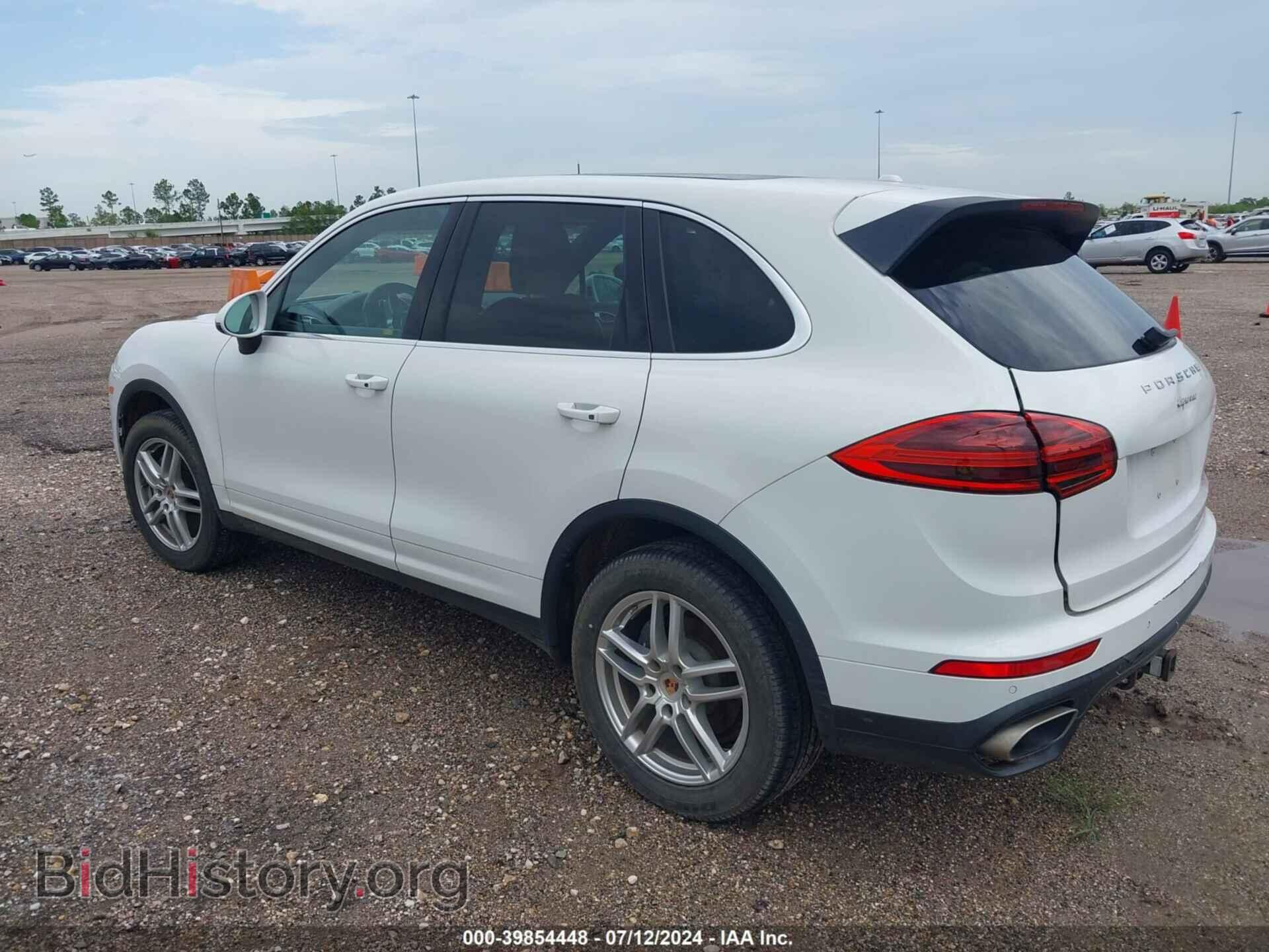 2016 PORSCHE CAYENNE - VIN: WP1AA2A28GLA02955 - Фото 3