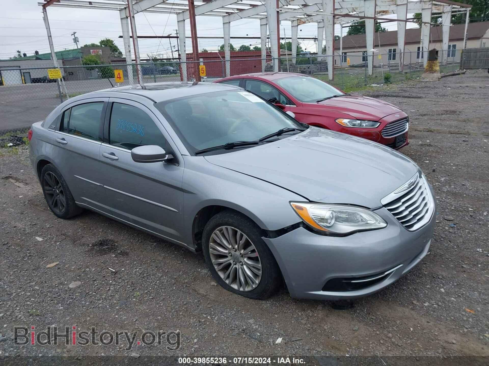 Фотография 1C3CCBBBXDN773019 - CHRYSLER 200 2013