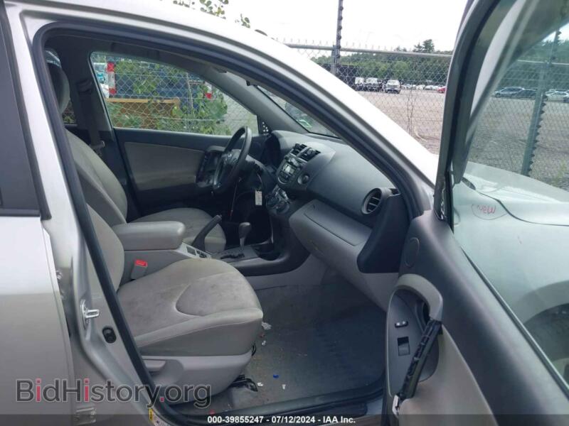 2010 Toyota RAV4 (VIN 2T3BF4DVXAW048929) — фото 5 из 17