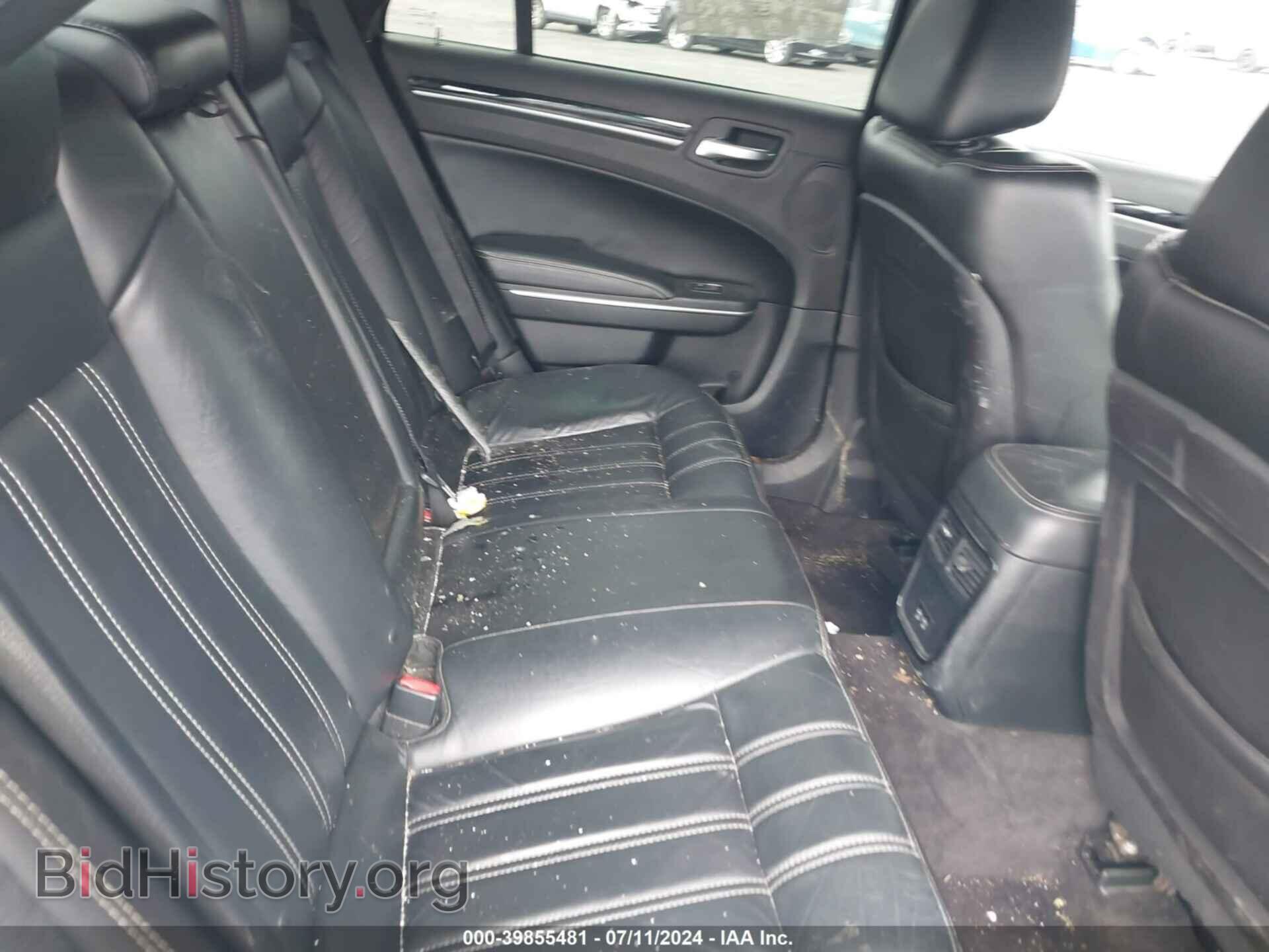 2017 CHRYSLER 300 - VIN: 2C3CCAGGXHH612893 - Фото 8