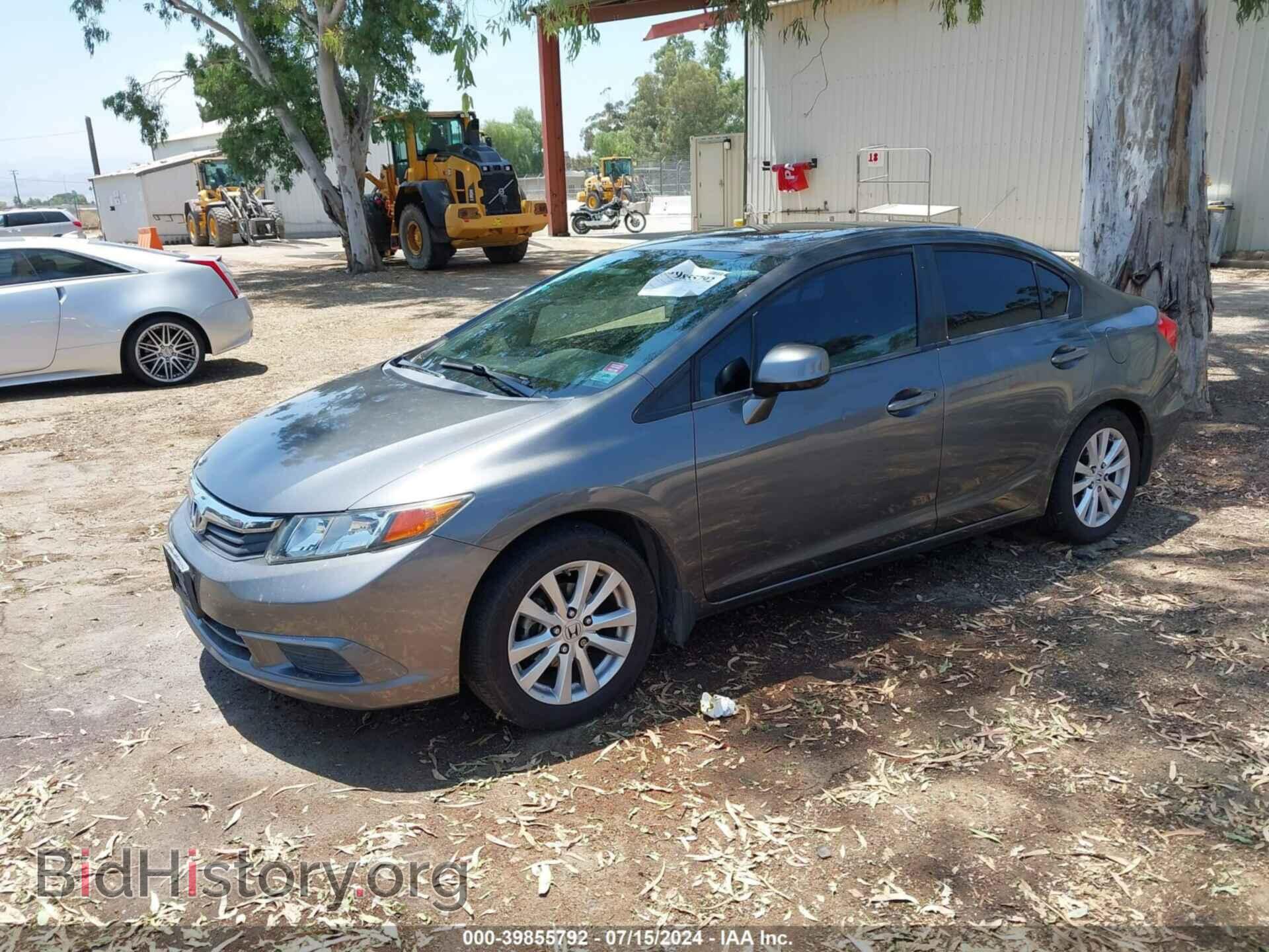2012 HONDA CIVIC - VIN: 2HGFB2F82CH504774 - Фото 2