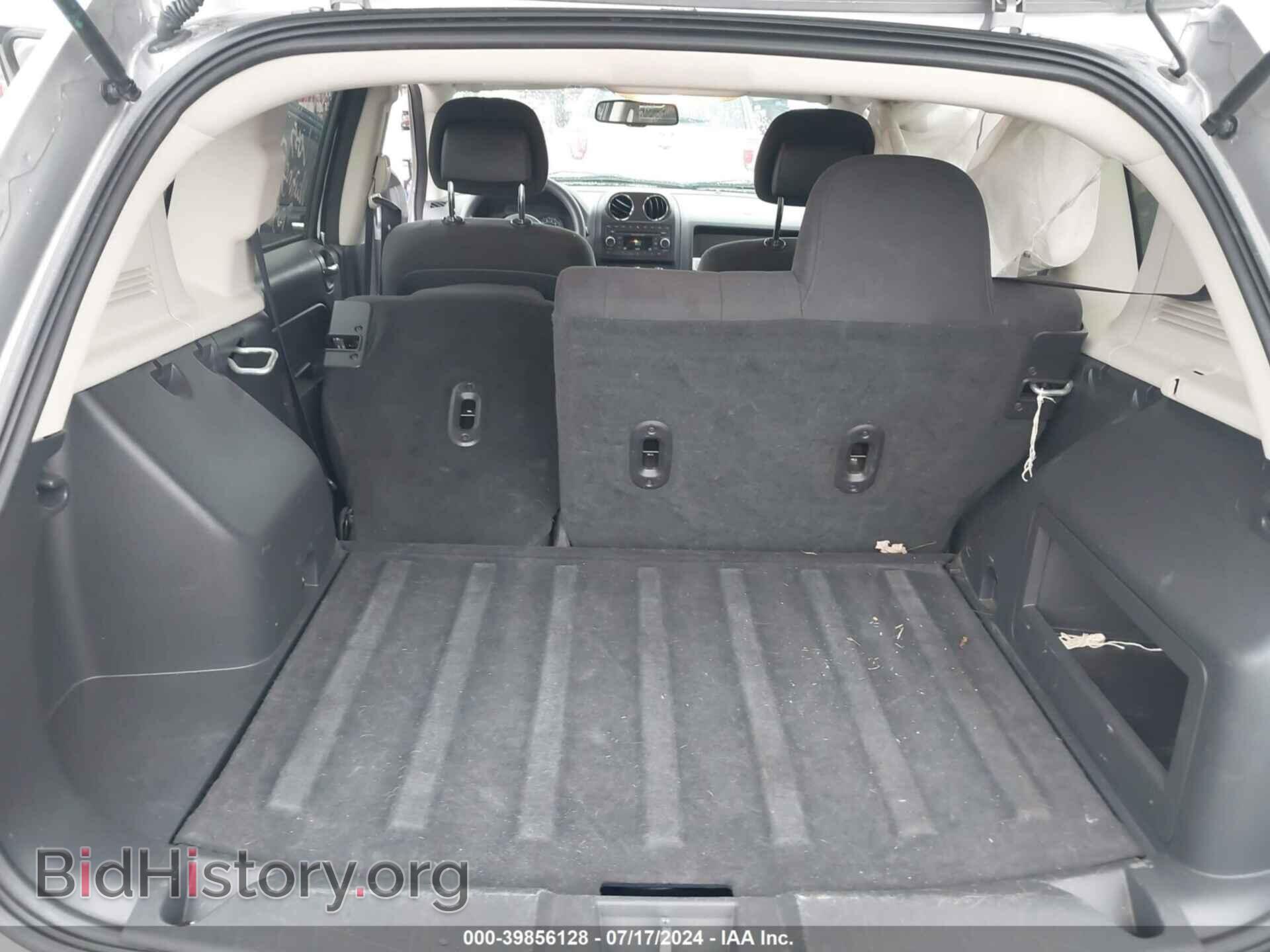 2016 JEEP COMPASS - VIN: 1C4NJDBB8GD535458 - Фото 8