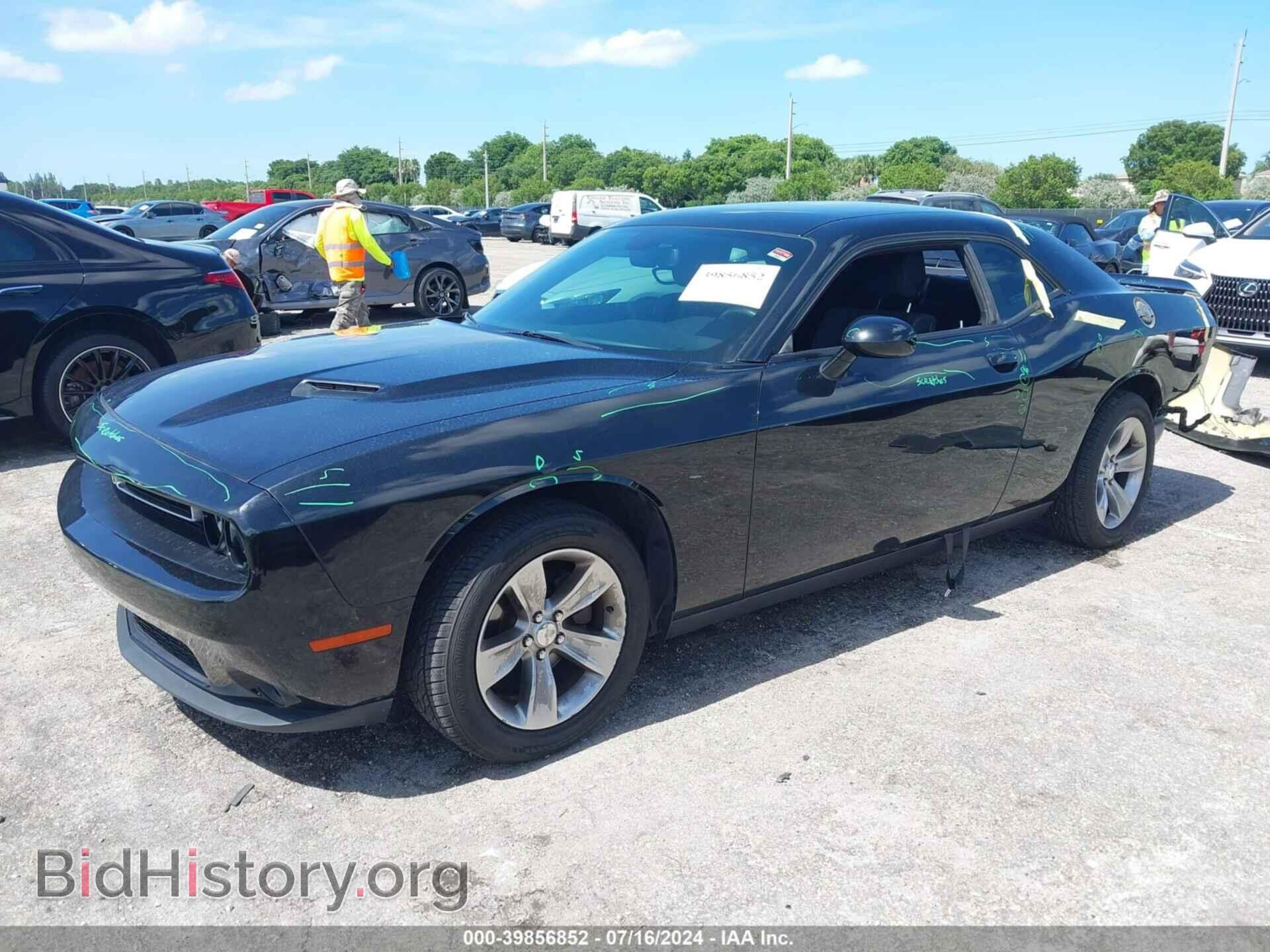2018 DODGE CHALLENGER - VIN: 2C3CDZAG5JH236307 - Фото 2