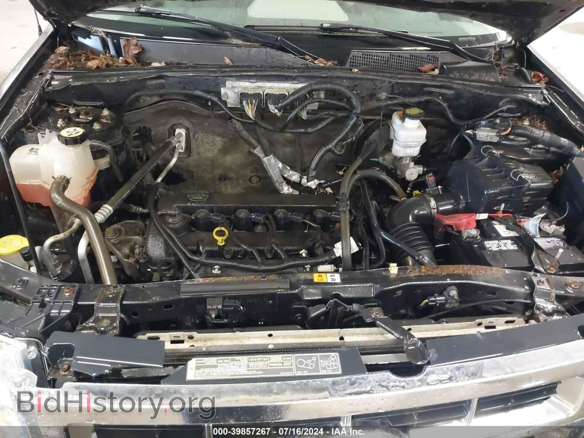 2011 FORD ESCAPE - VIN: 1FMCU9D73BKB81871 - Фото 10