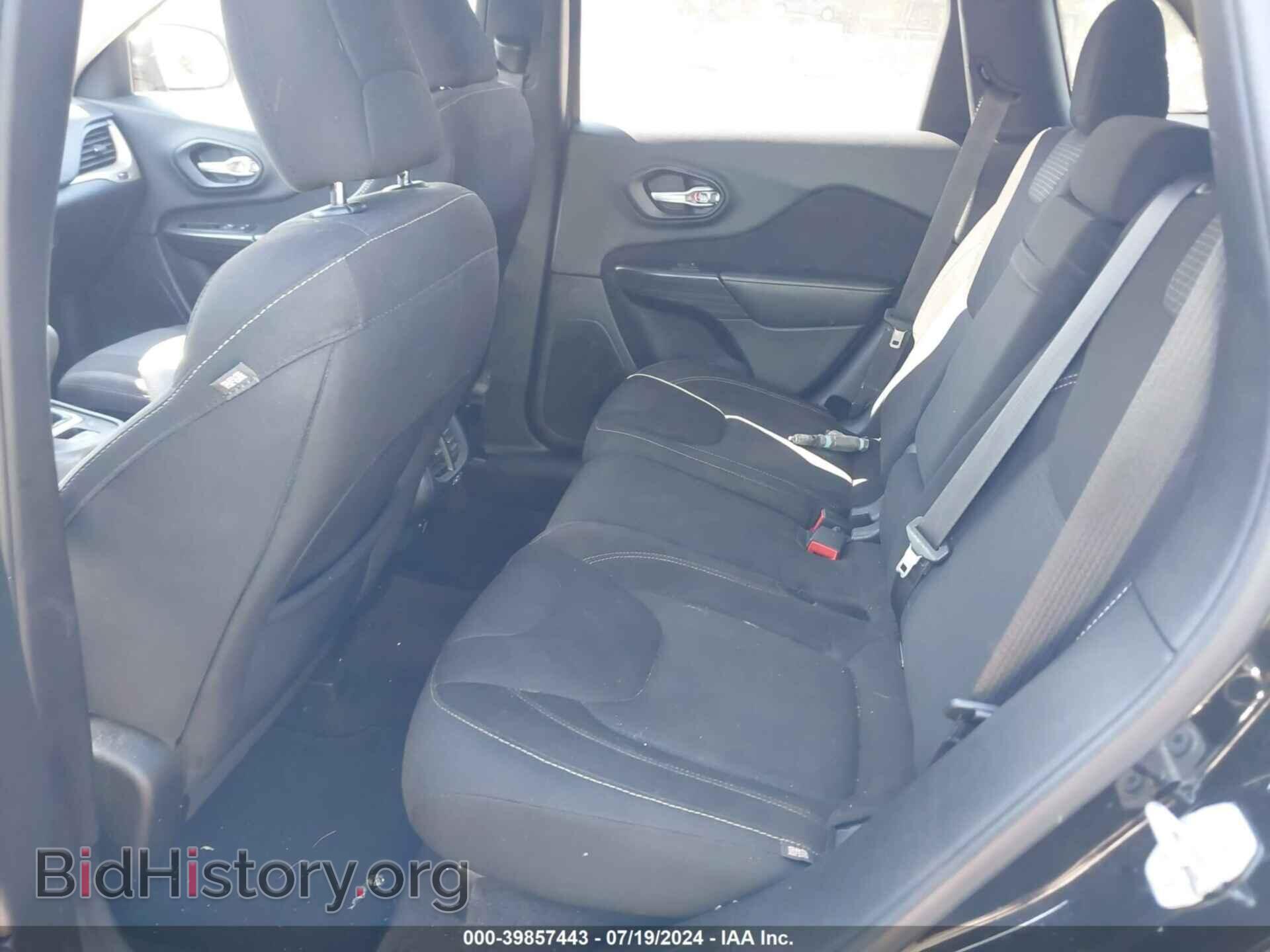 2016 JEEP CHEROKEE - VIN: 1C4PJMCS5GW322785 - Фото 8