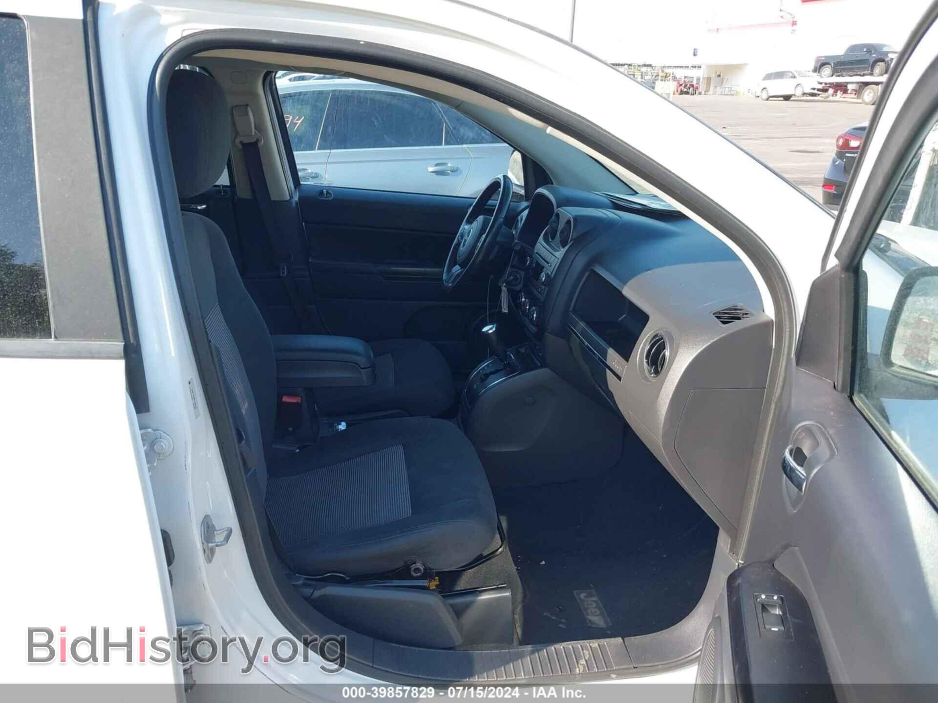 2011 JEEP COMPASS - VIN: 1J4NF1FB9BD257876 - Фото 5