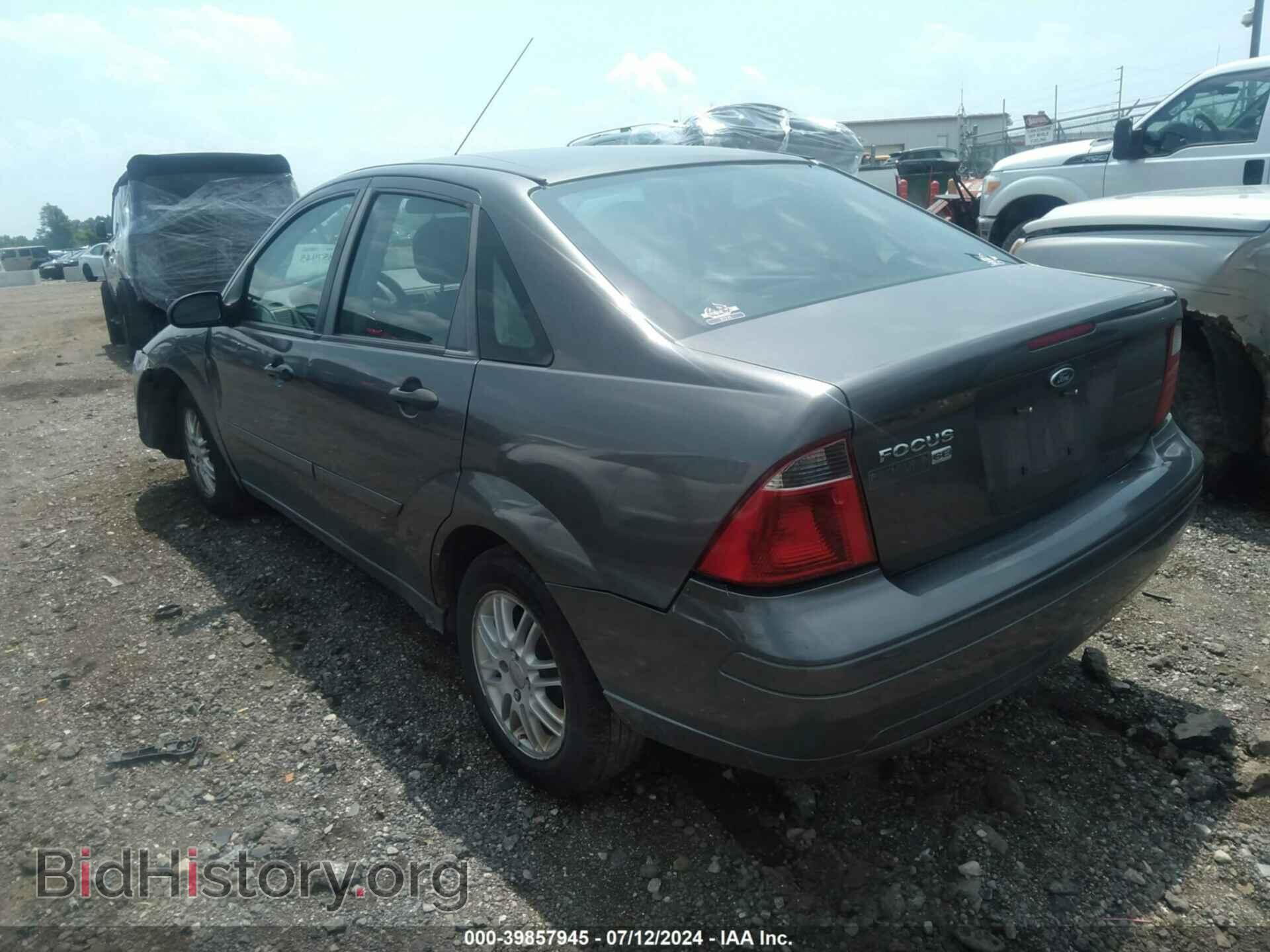 2007 FORD FOCUS - VIN: 1FAFP34N57W250392 - Фото 3