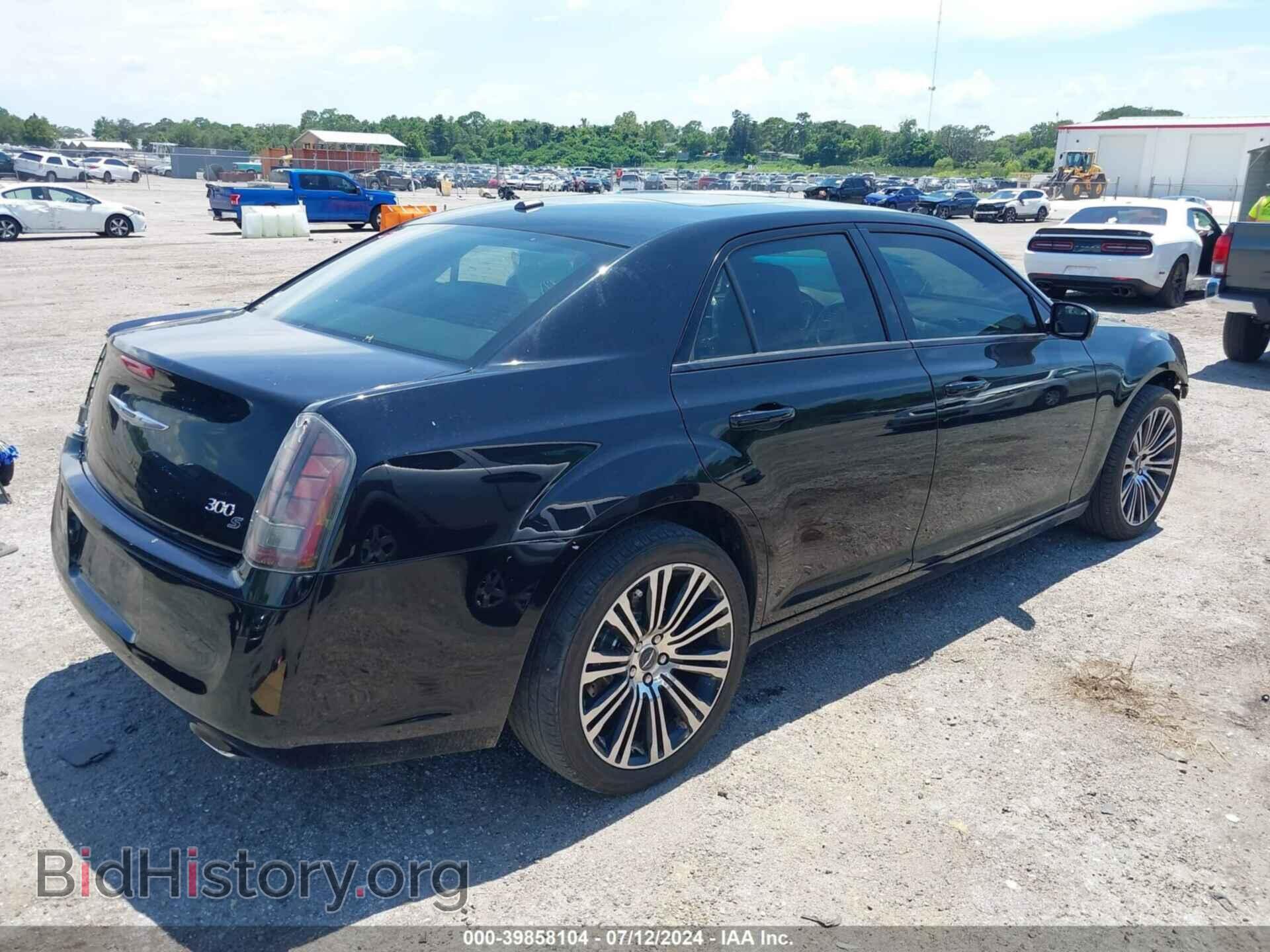 2014 CHRYSLER 300 - VIN: 2C3CCAGG6EH229528 - Фото 4