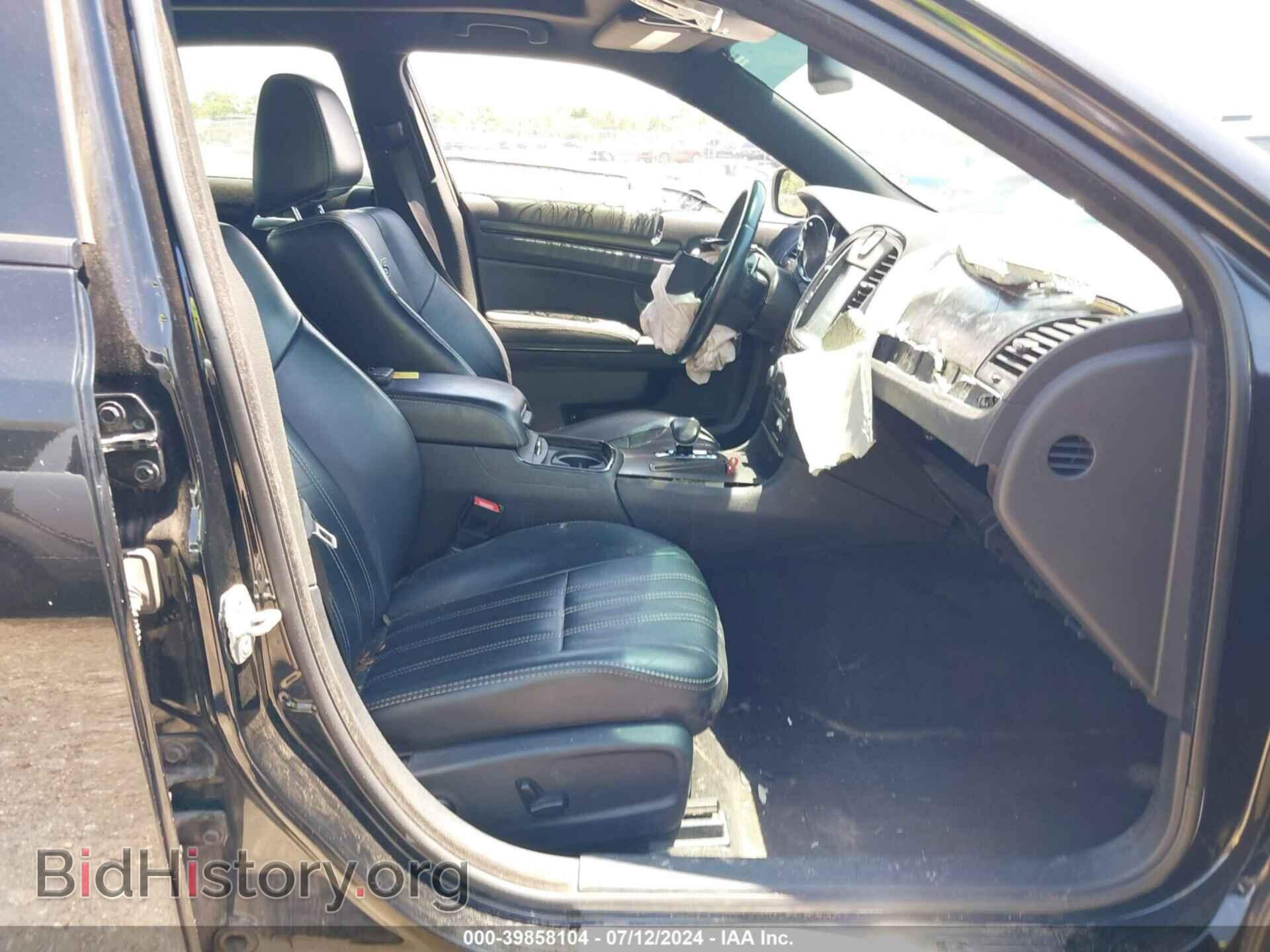 2014 CHRYSLER 300 - VIN: 2C3CCAGG6EH229528 - Фото 5