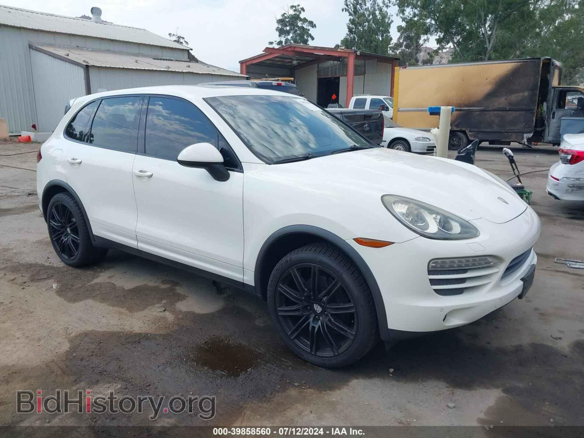 Photo WP1AA2A21BLA04877 - PORSCHE CAYENNE 2011