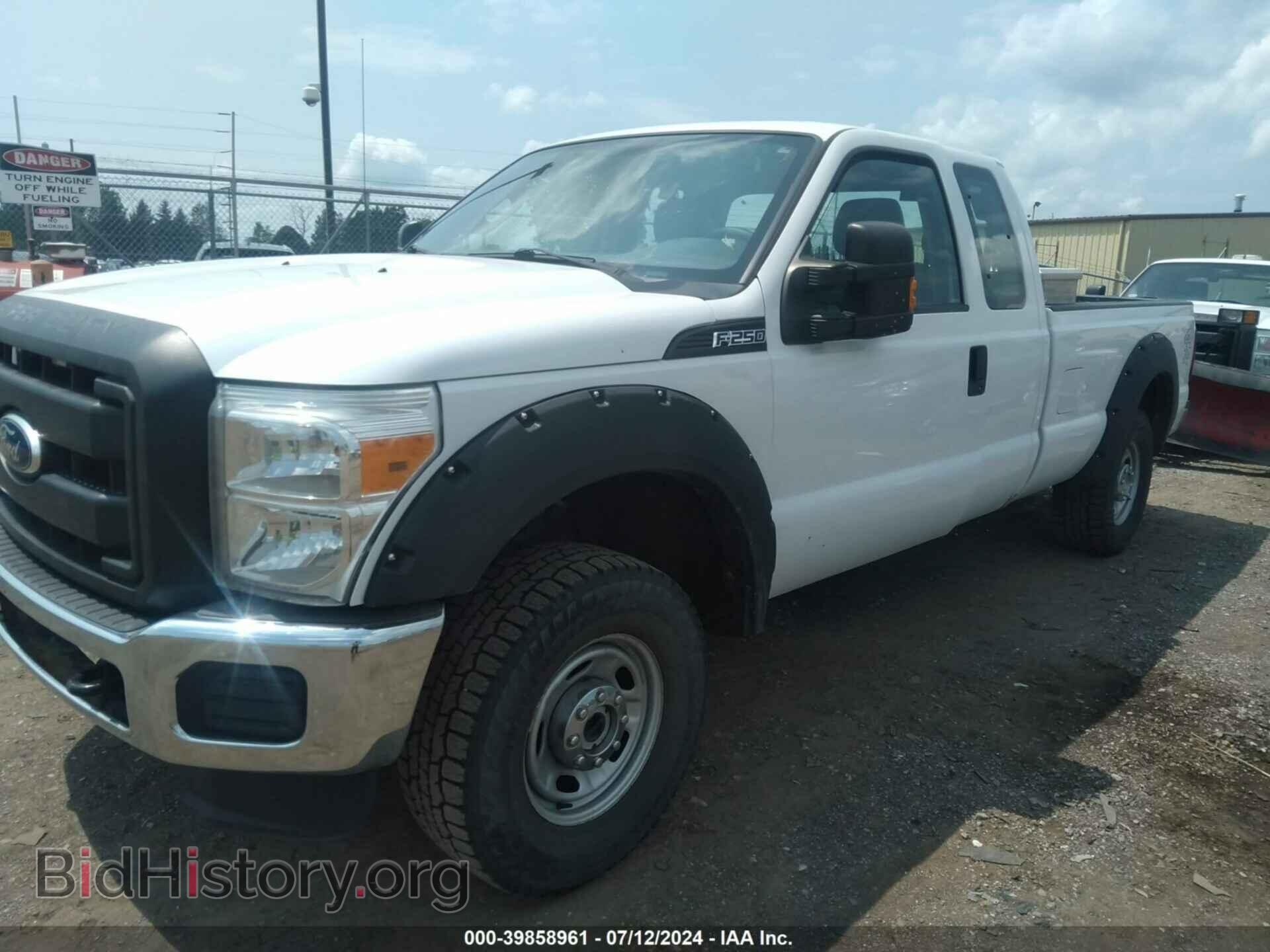 2011 FORD F-250 - VIN: 1FT7X2B63BEB41948 - Фото 2