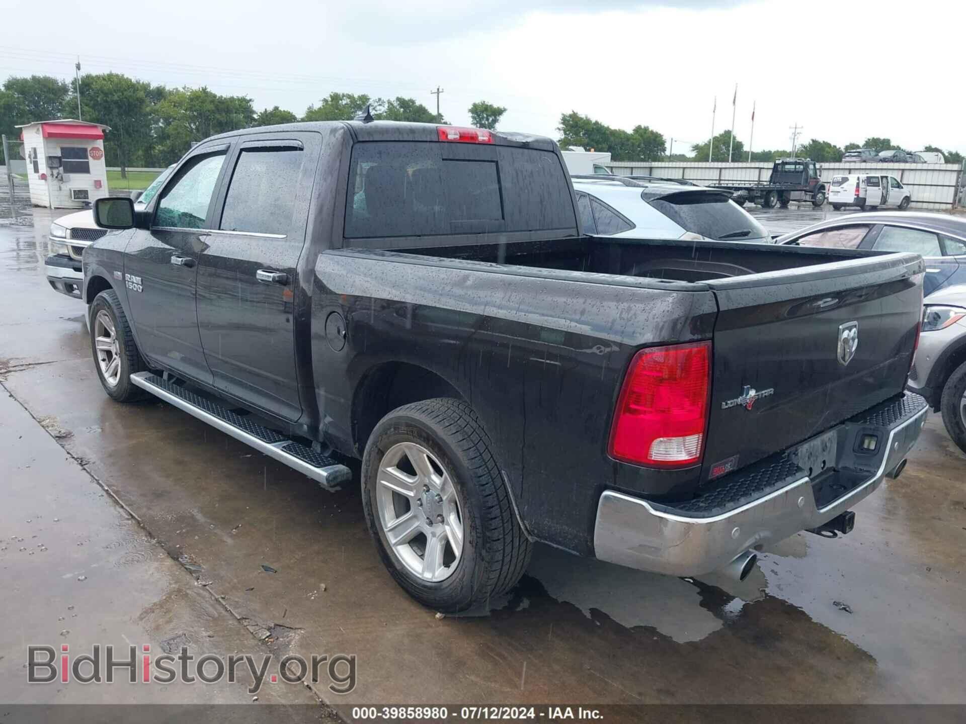 2017 RAM 1500 - VIN: 1C6RR6LT1HS662473 - Фото 3
