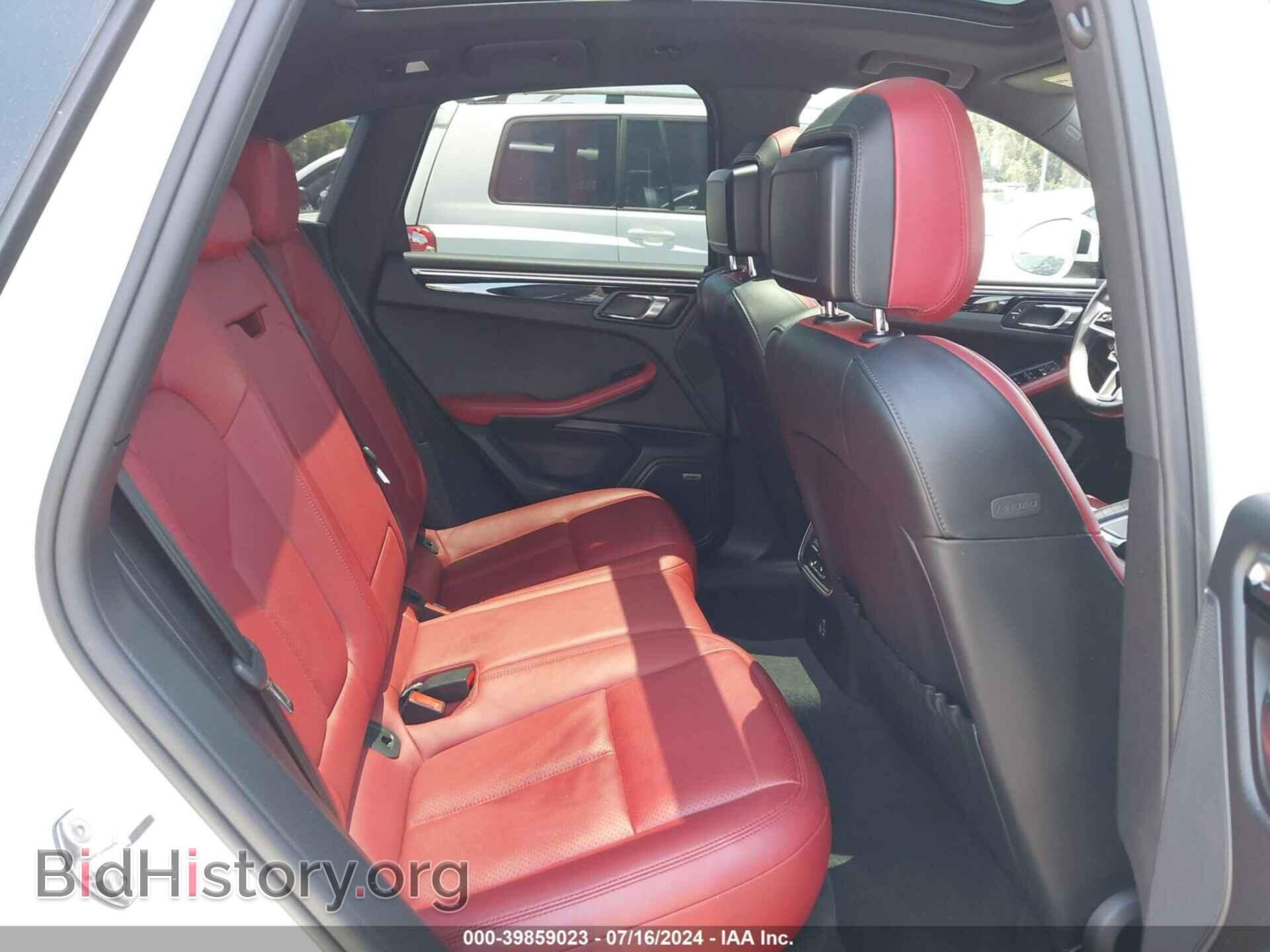 2017 PORSCHE MACAN - VIN: WP1AB2A50HLB19888 - Фото 8