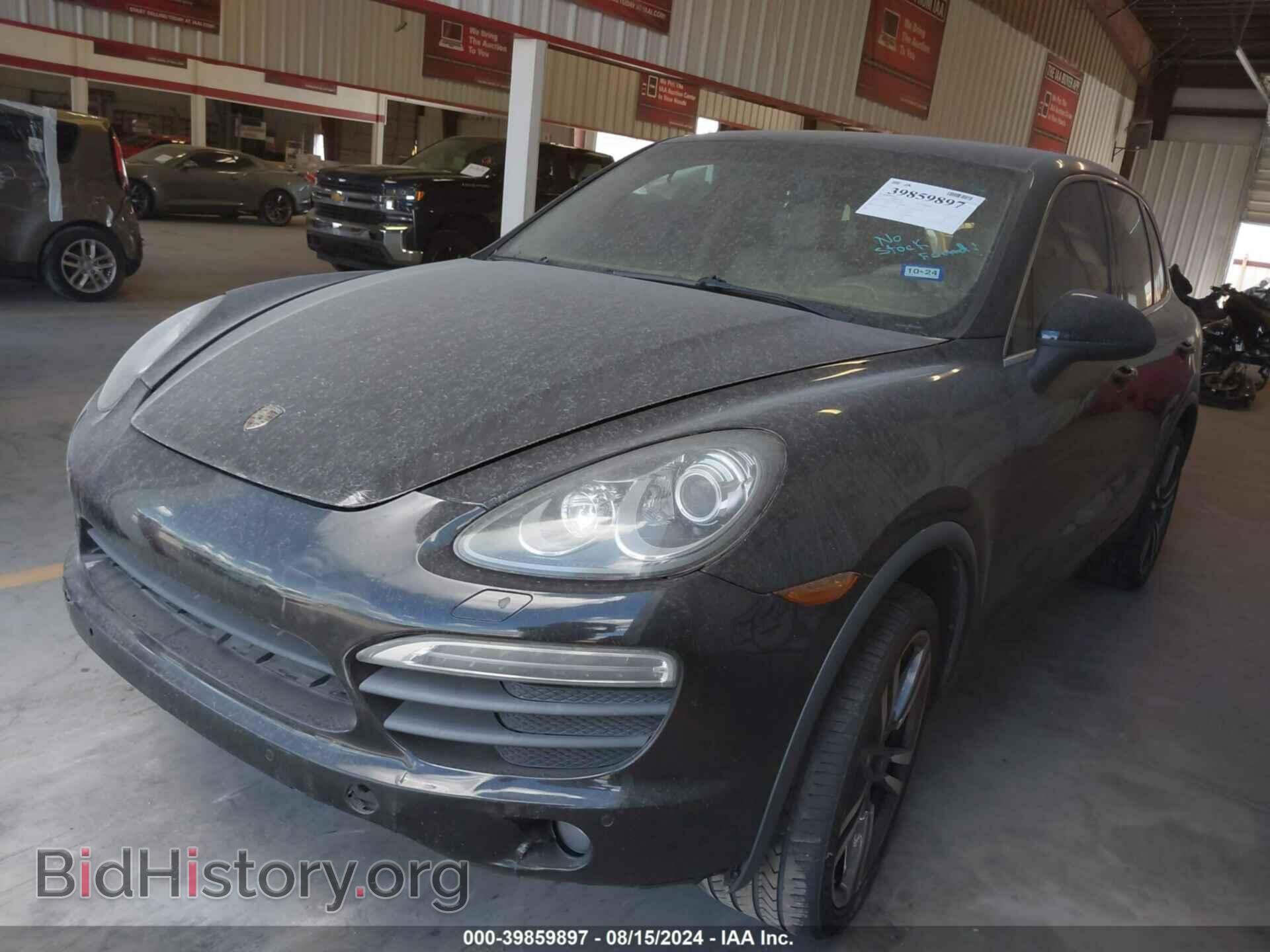 2011 PORSCHE CAYENNE - VIN: WP1AB2A28BLA52082 - Фото 2