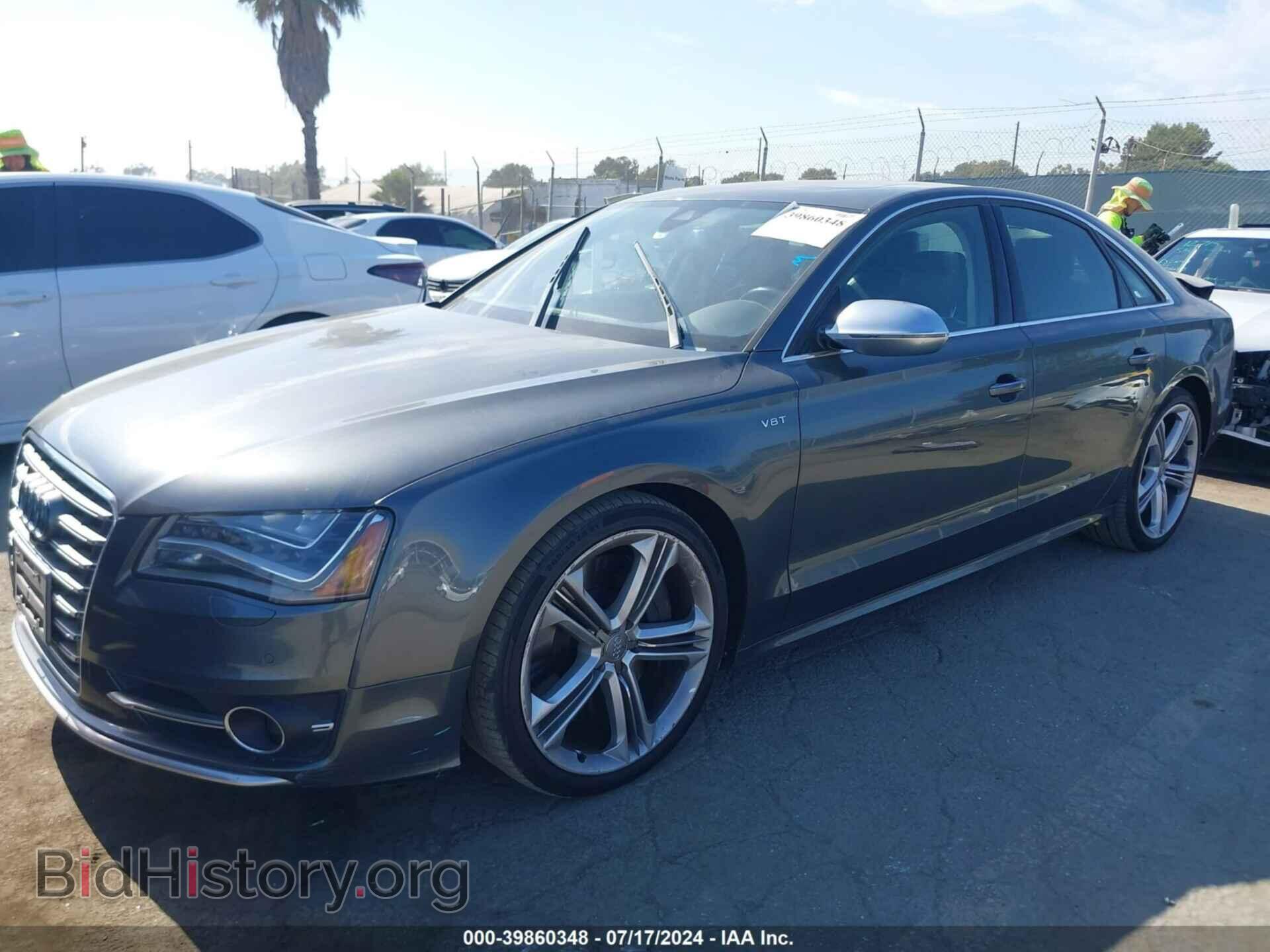 2013 AUDI S8 - VIN: WAUD2AFD5DN019094 - Фото 2