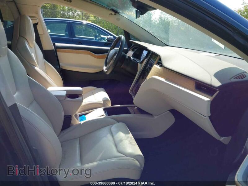 2018 Tesla MODEL X (VIN 5YJXCDE26JF125904) — photo 5 of 16