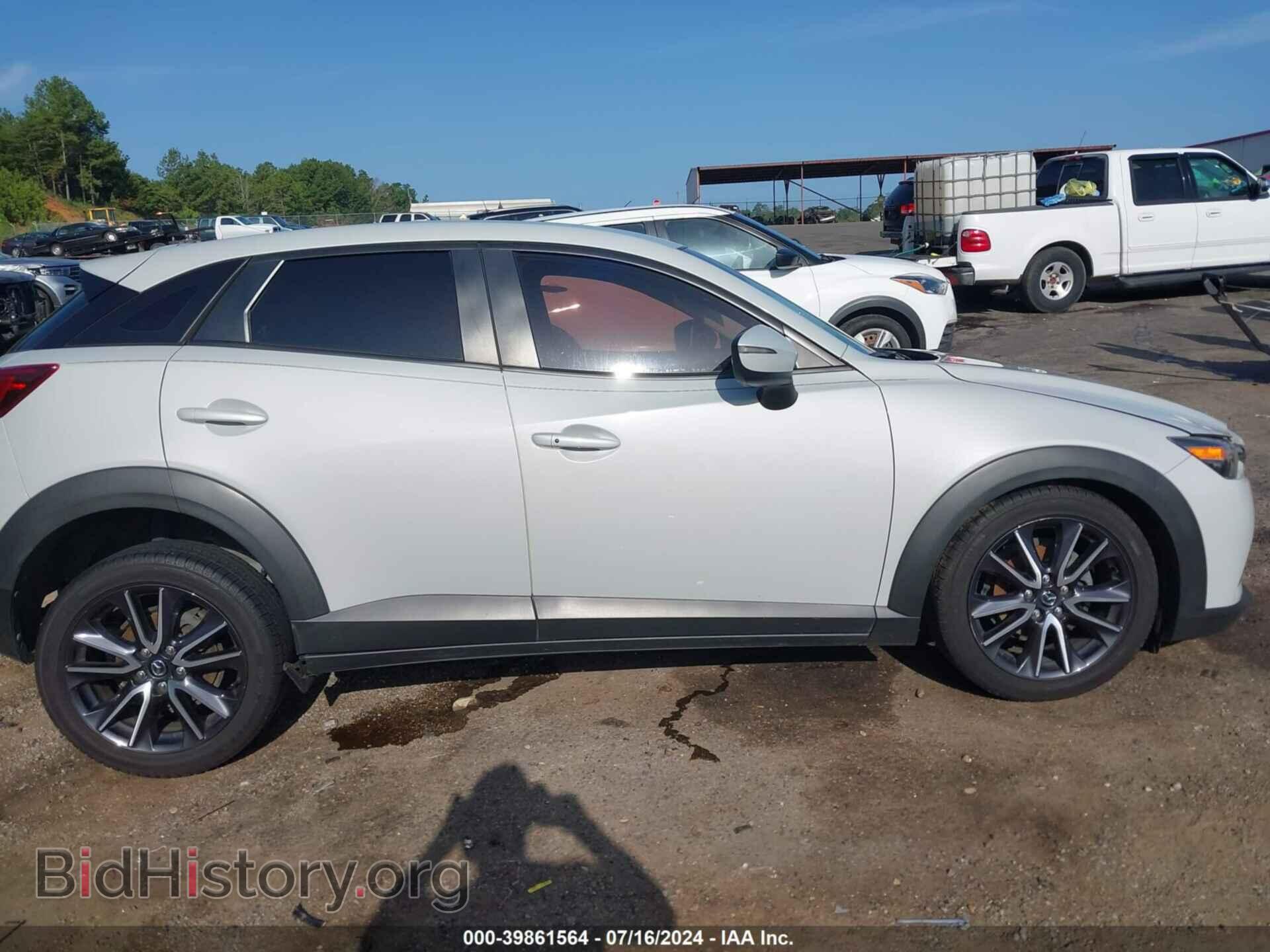 2018 MAZDA CX-3 - VIN: JM1DKDC73J0319938 - Фото 13
