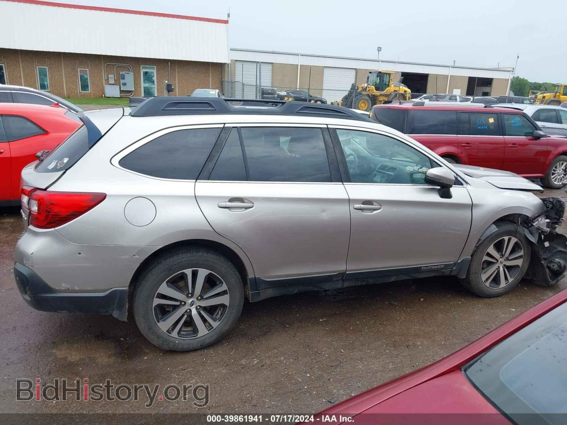2018 SUBARU OUTBACK - VIN: 4S4BSANC2J3290524 - Фото 13