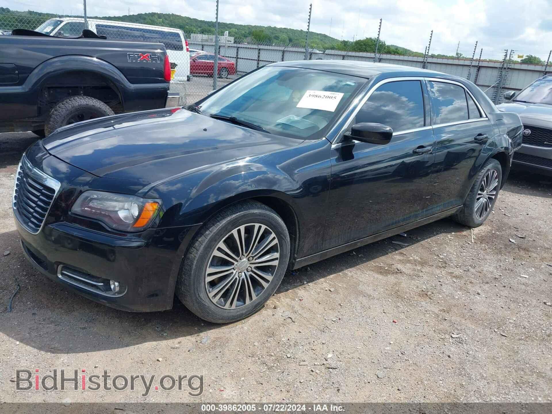 2013 CHRYSLER 300 - VIN: 2C3CCAGG7DH544921 - Photo 2