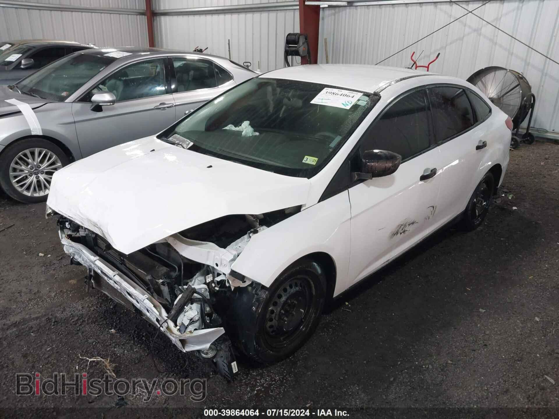 2016 FORD FOCUS - VIN: 1FADP3E29GL384514 - Фото 2