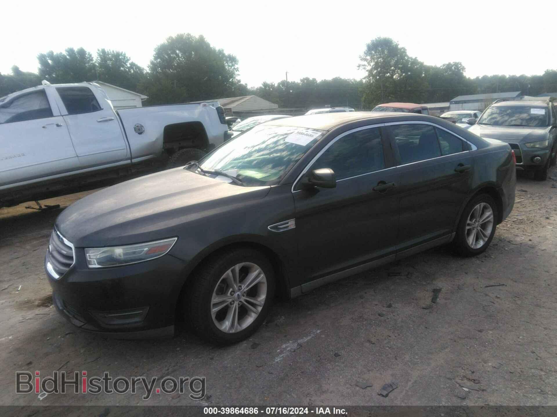 2013 FORD TAURUS - VIN: 1FAHP2E84DG123764 - Фото 2