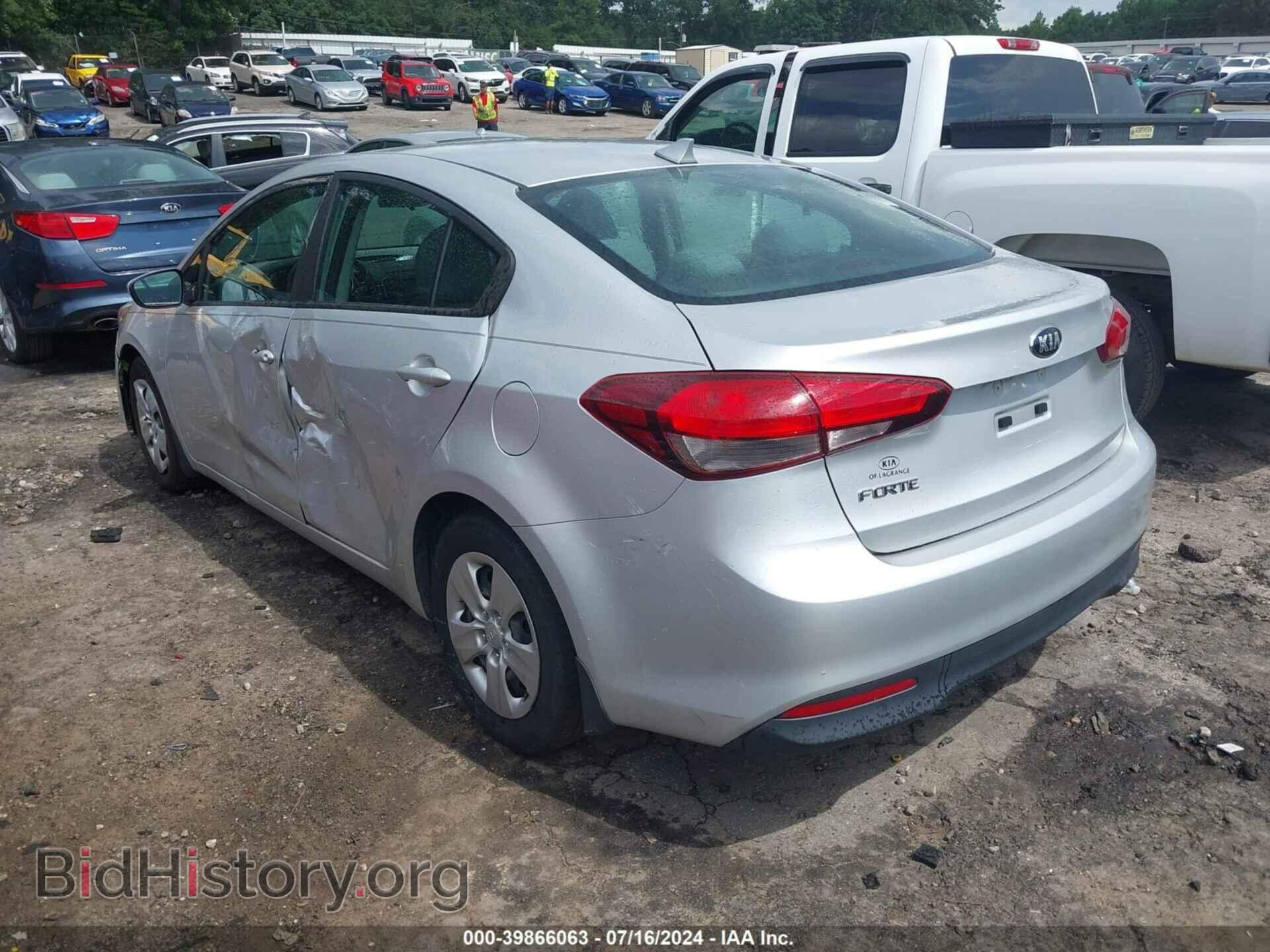 2017 KIA FORTE - VIN: 3KPFL4A76HE081755 - Фото 3