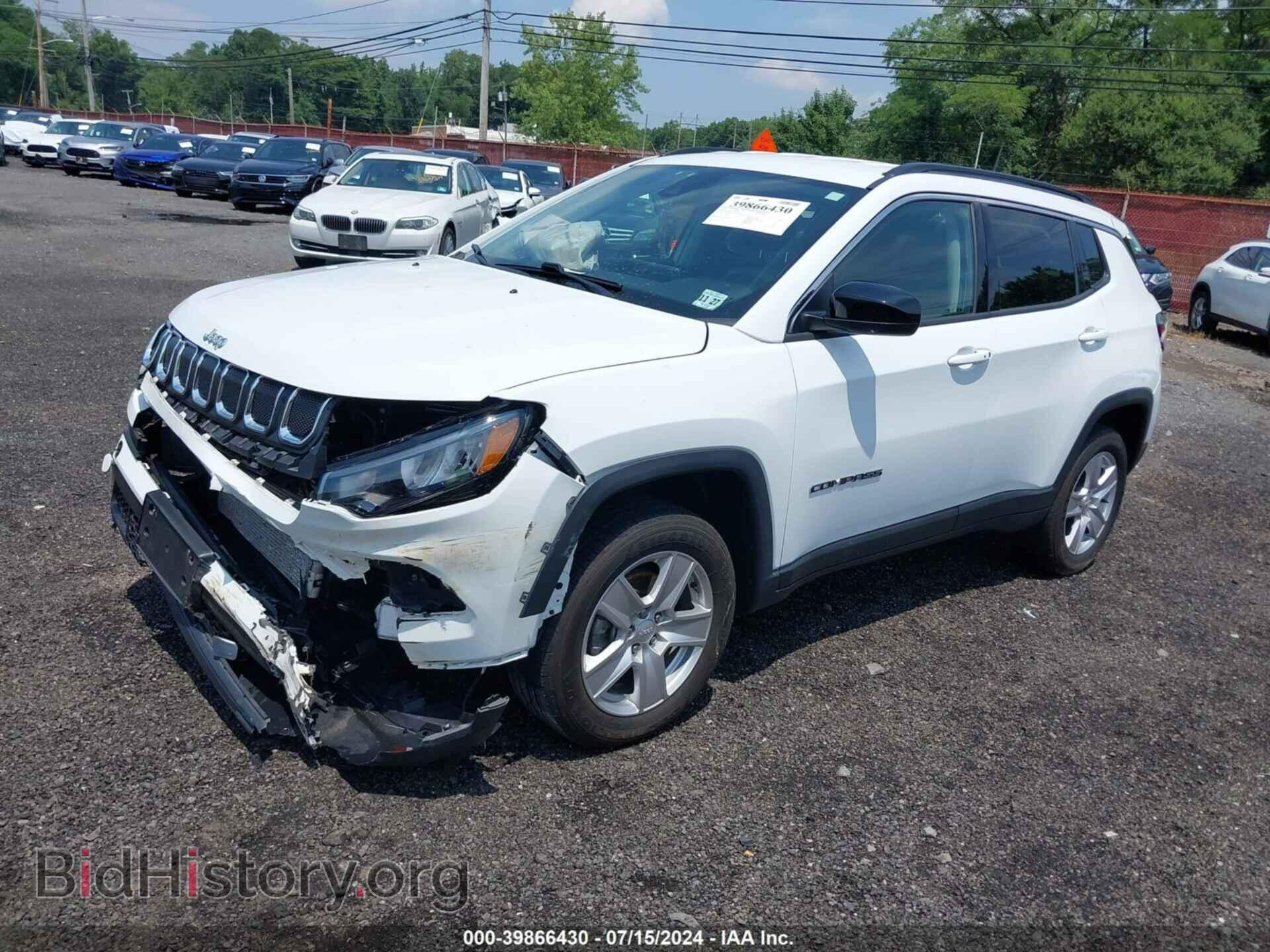 2022 JEEP COMPASS - VIN: 3C4NJDBB3NT215679 - Фото 2