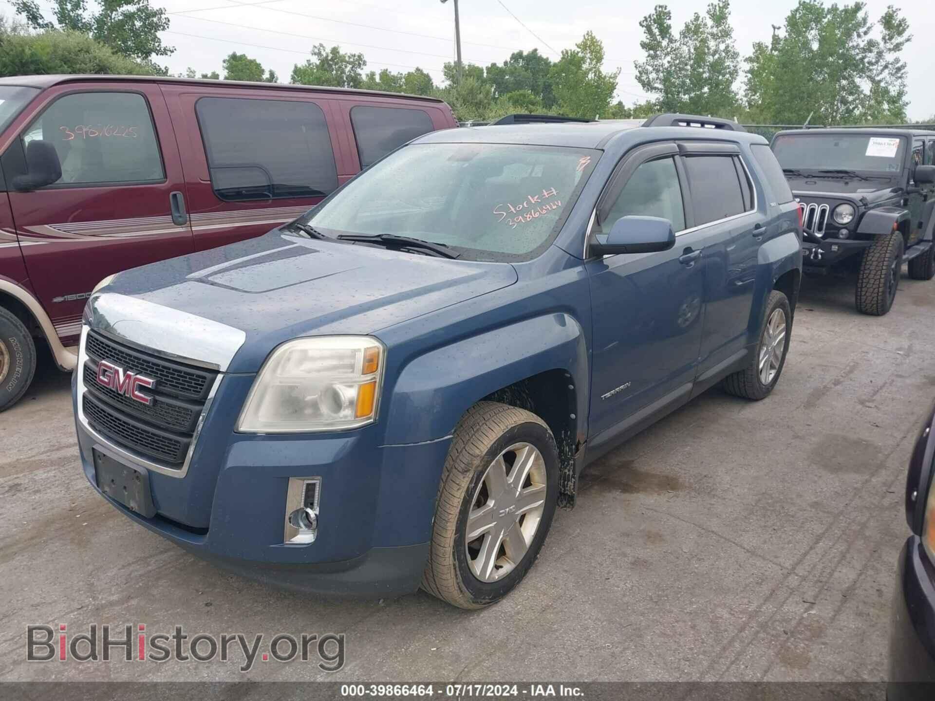 2011 GMC TERRAIN - VIN: 2CTFLUE59B6259694 - Photo 2