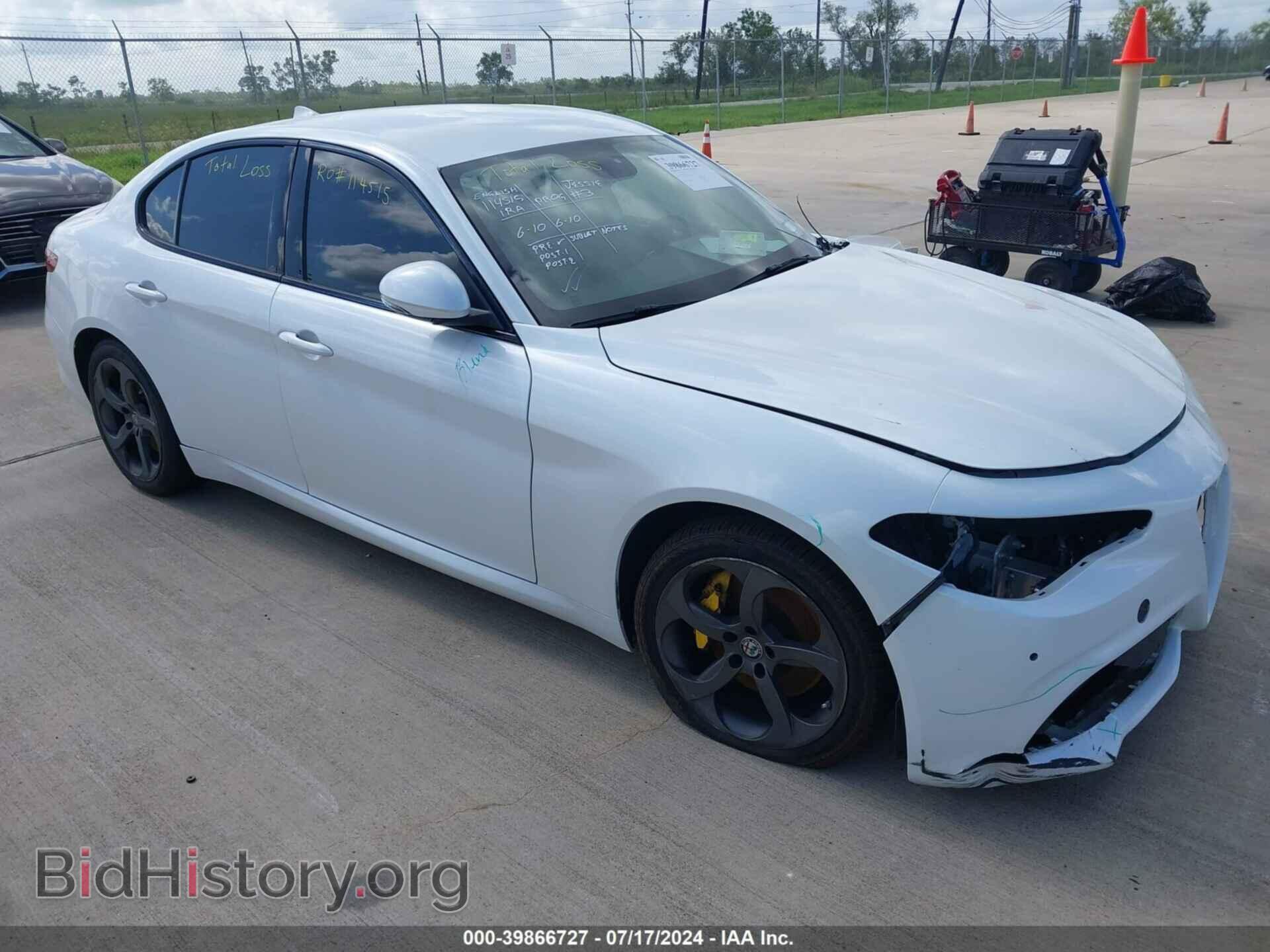 Фотография ZARFAEEN2H7559356 - ALFA ROMEO GIULIA 2017