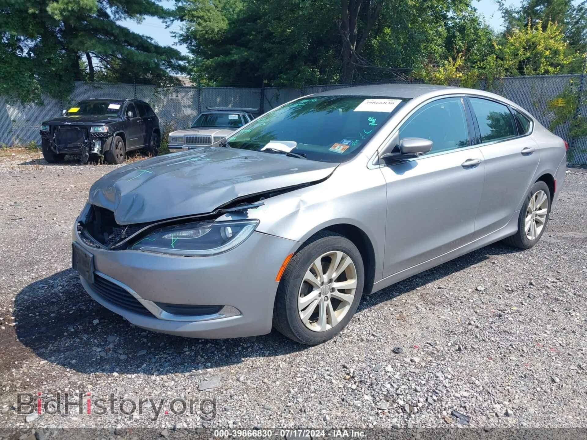 2015 CHRYSLER 200 - VIN: 1C3CCCAB4FN735084 - Фото 2